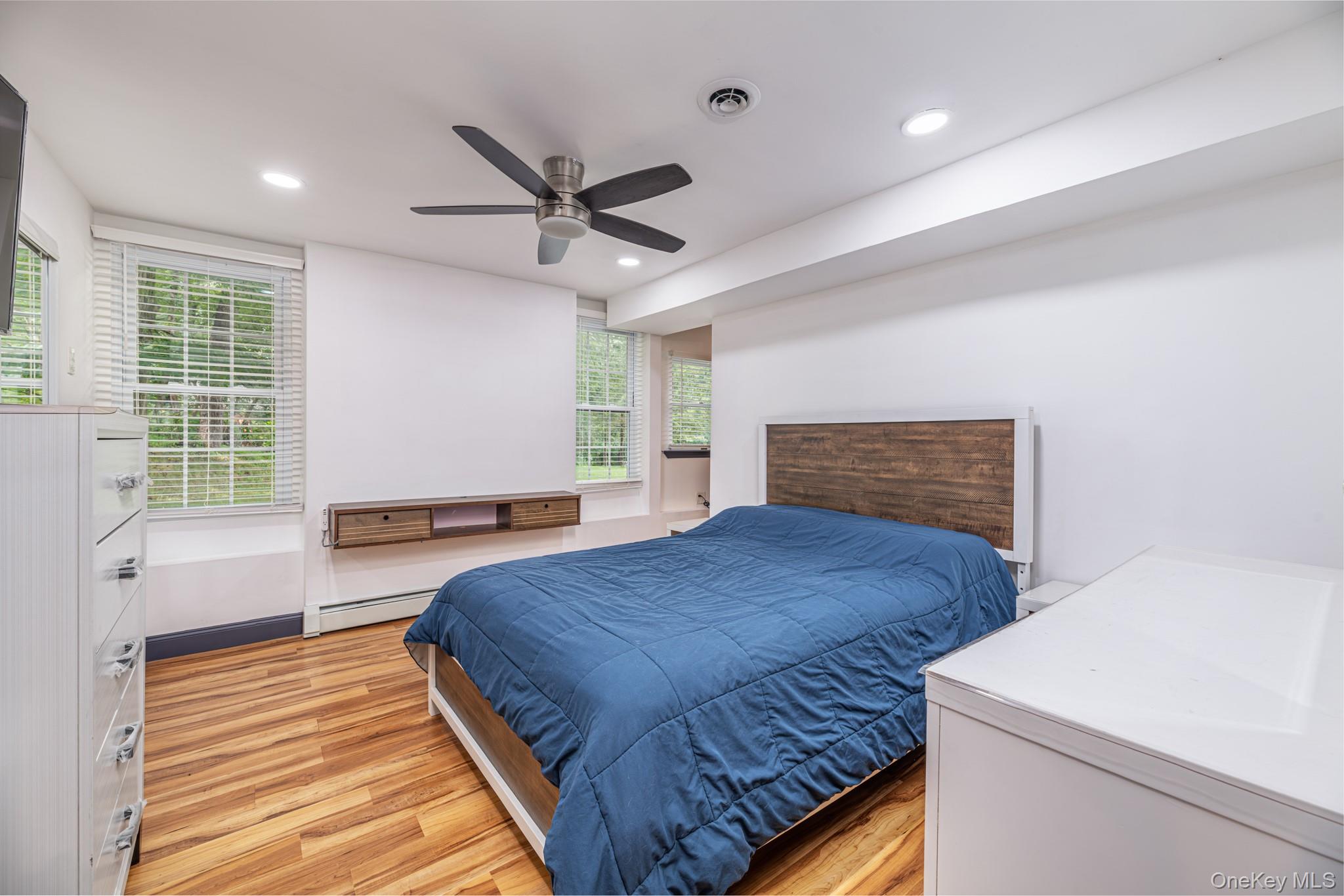 30 N Lynn Street, Warwick, NY 10990