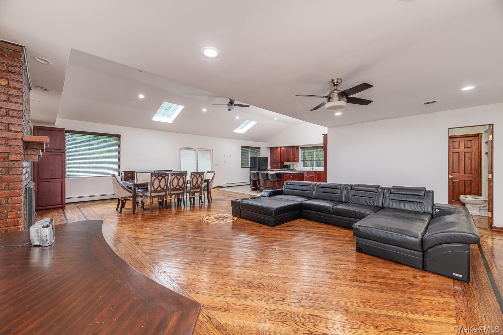 30 N Lynn Street, Warwick, NY 10990