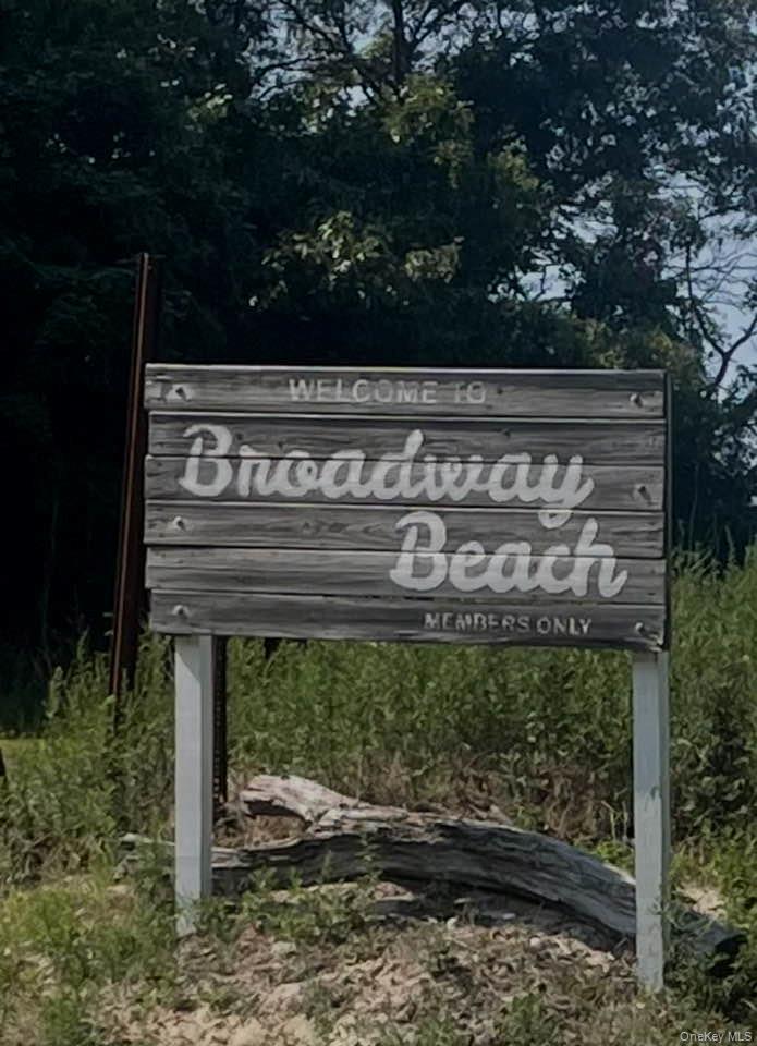 171 Broadway, Rocky Point, NY 11778