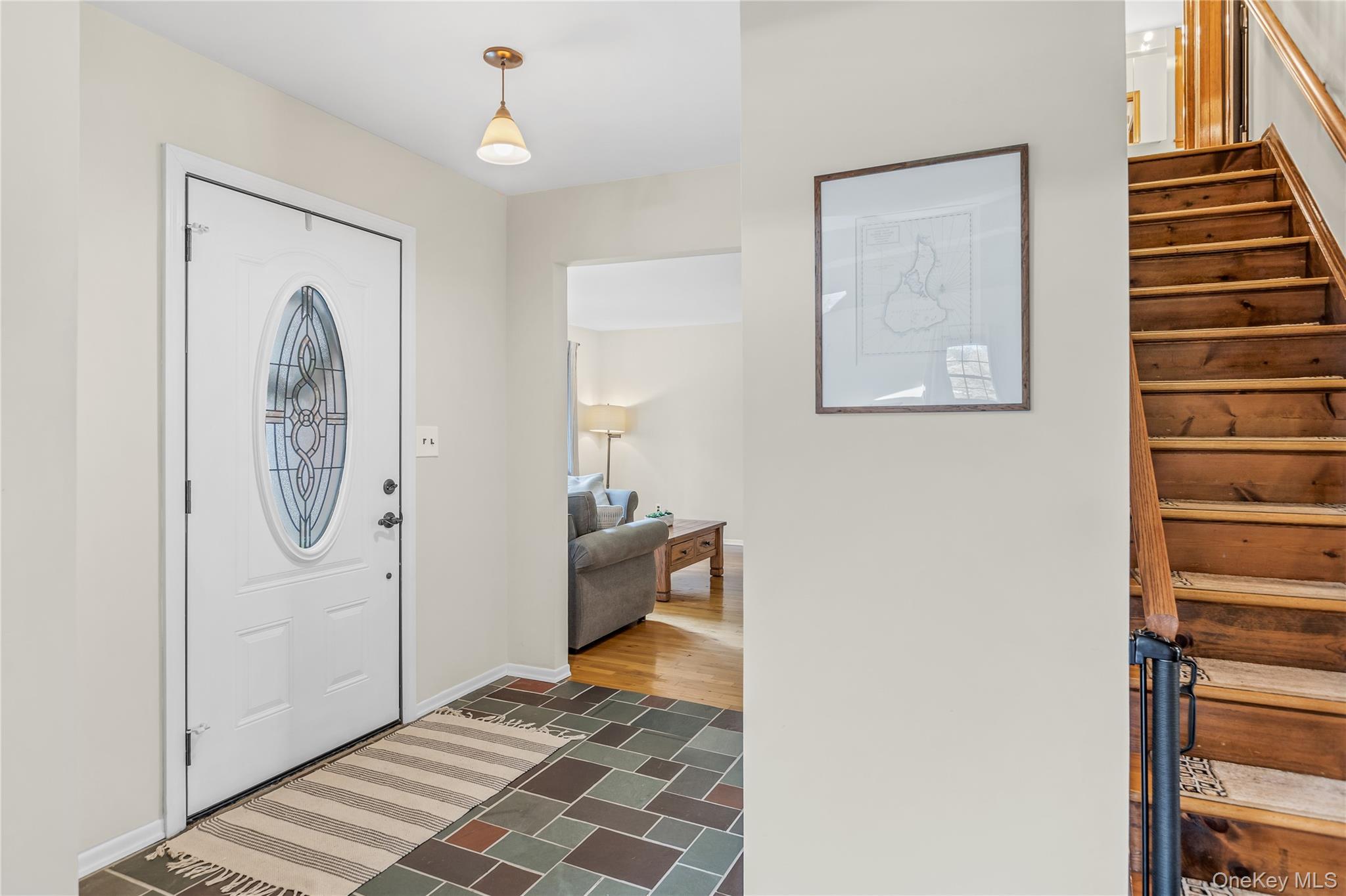 10 Woodfield Avenue, Northport, NY 11768