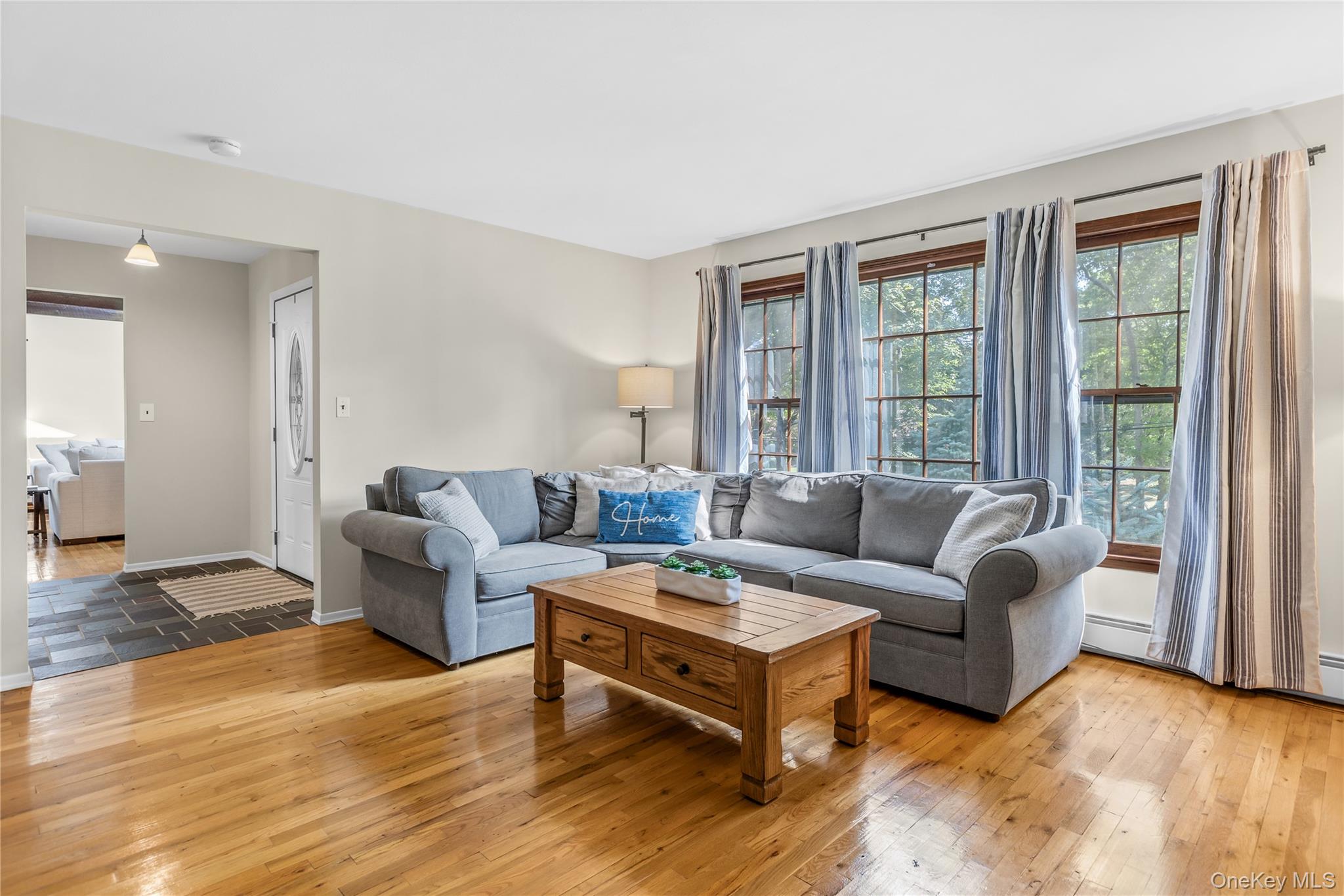 10 Woodfield Avenue, Northport, NY 11768