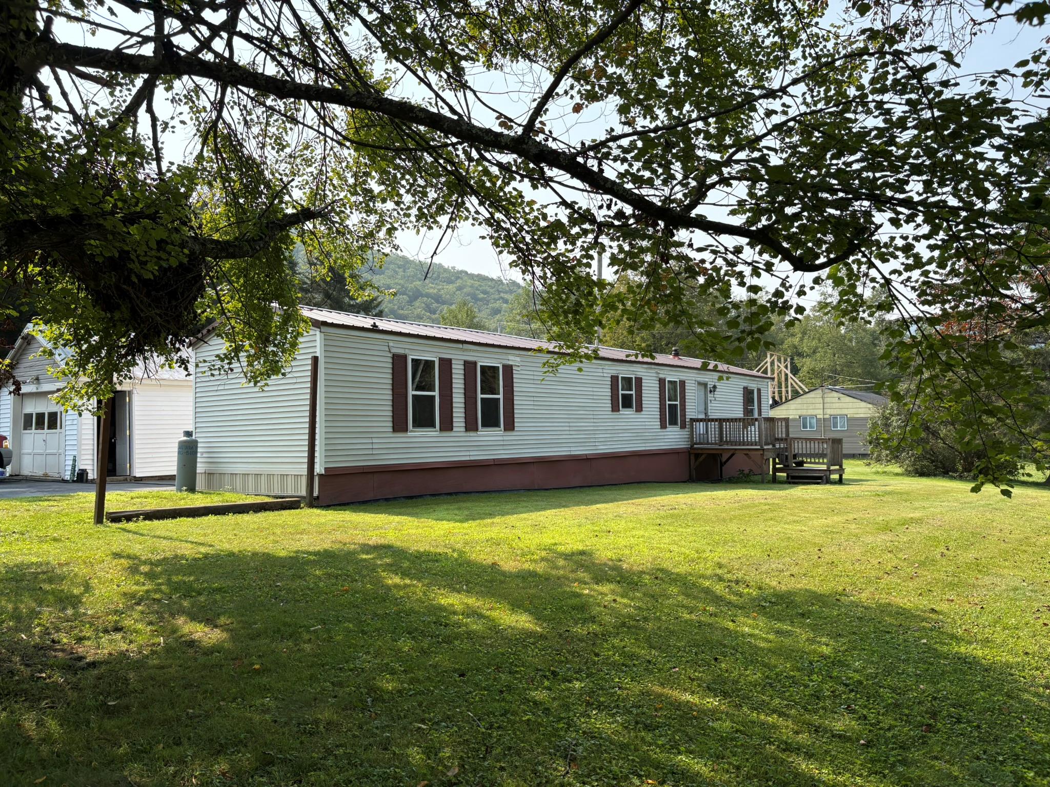 14 Fulton Road, Roscoe, NY 12776