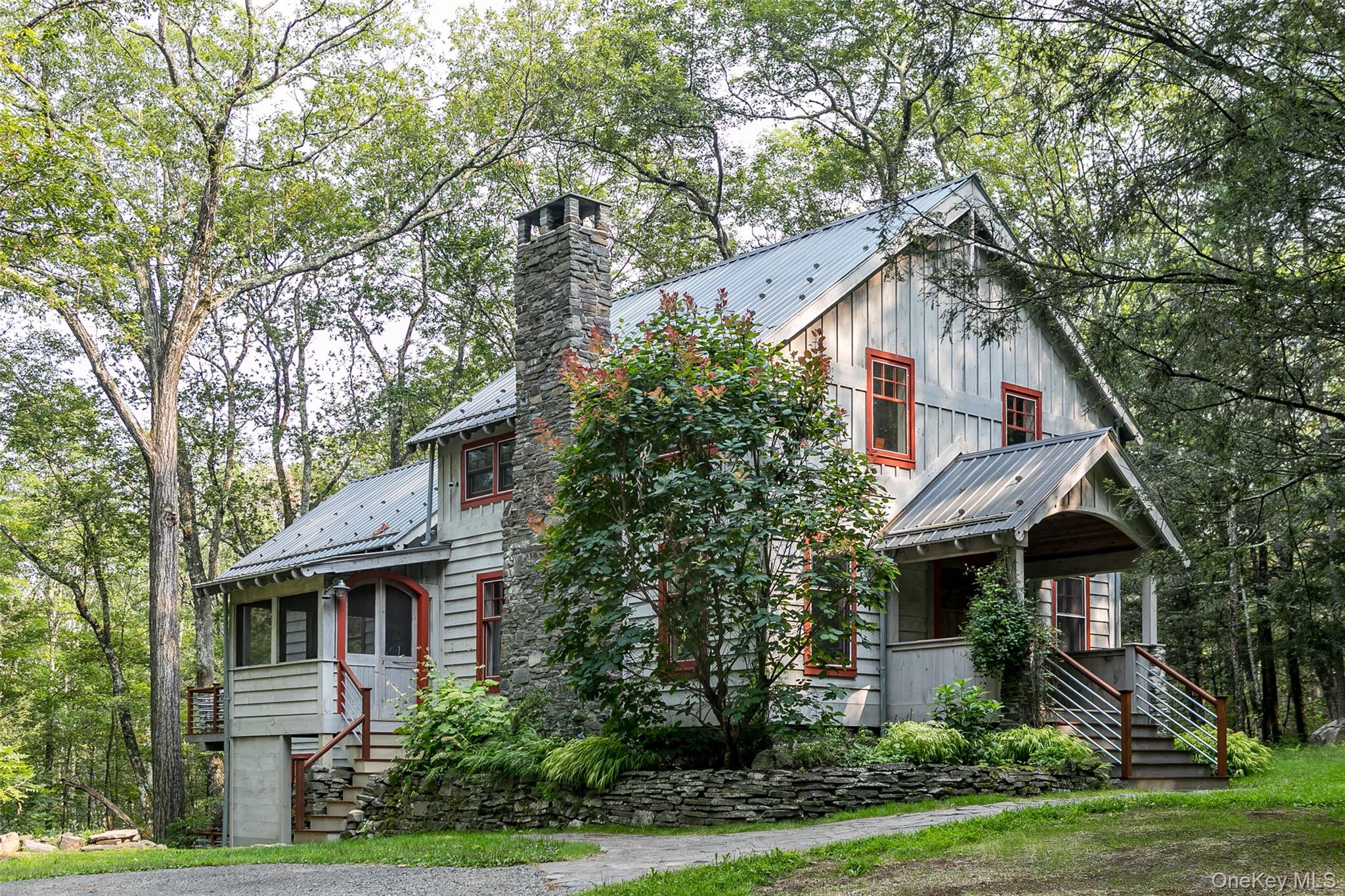 31 Lost Quarry Road, Stone Ridge, NY 12404