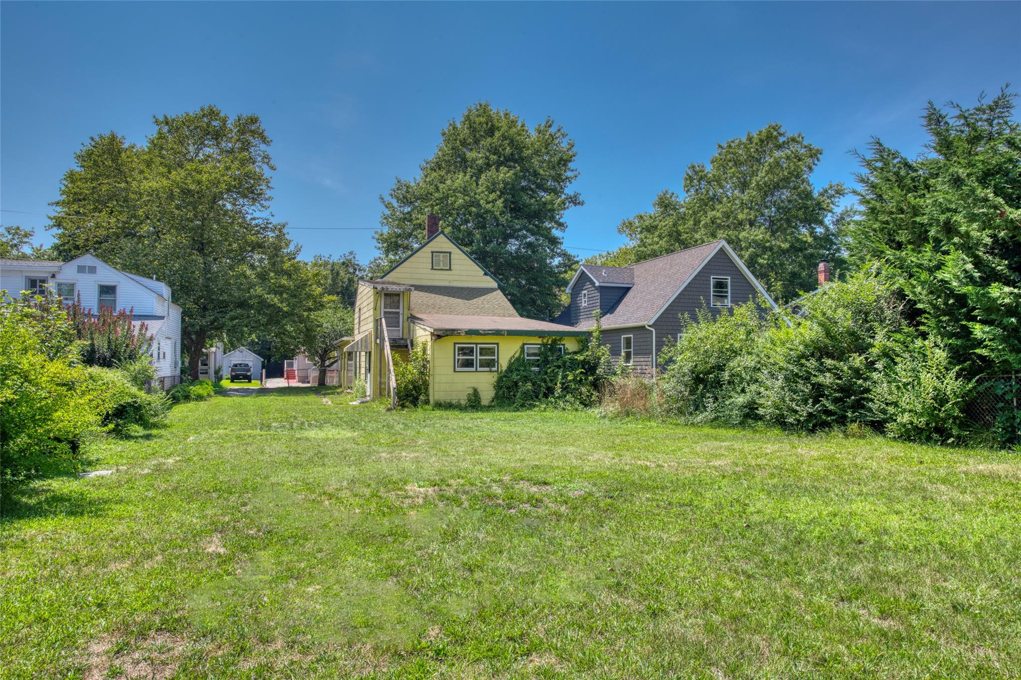 330 2nd Street, Greenport, NY 11944