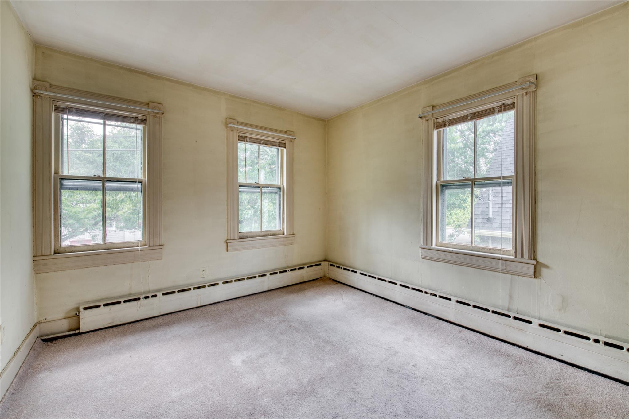 330 2nd Street, Greenport, NY 11944