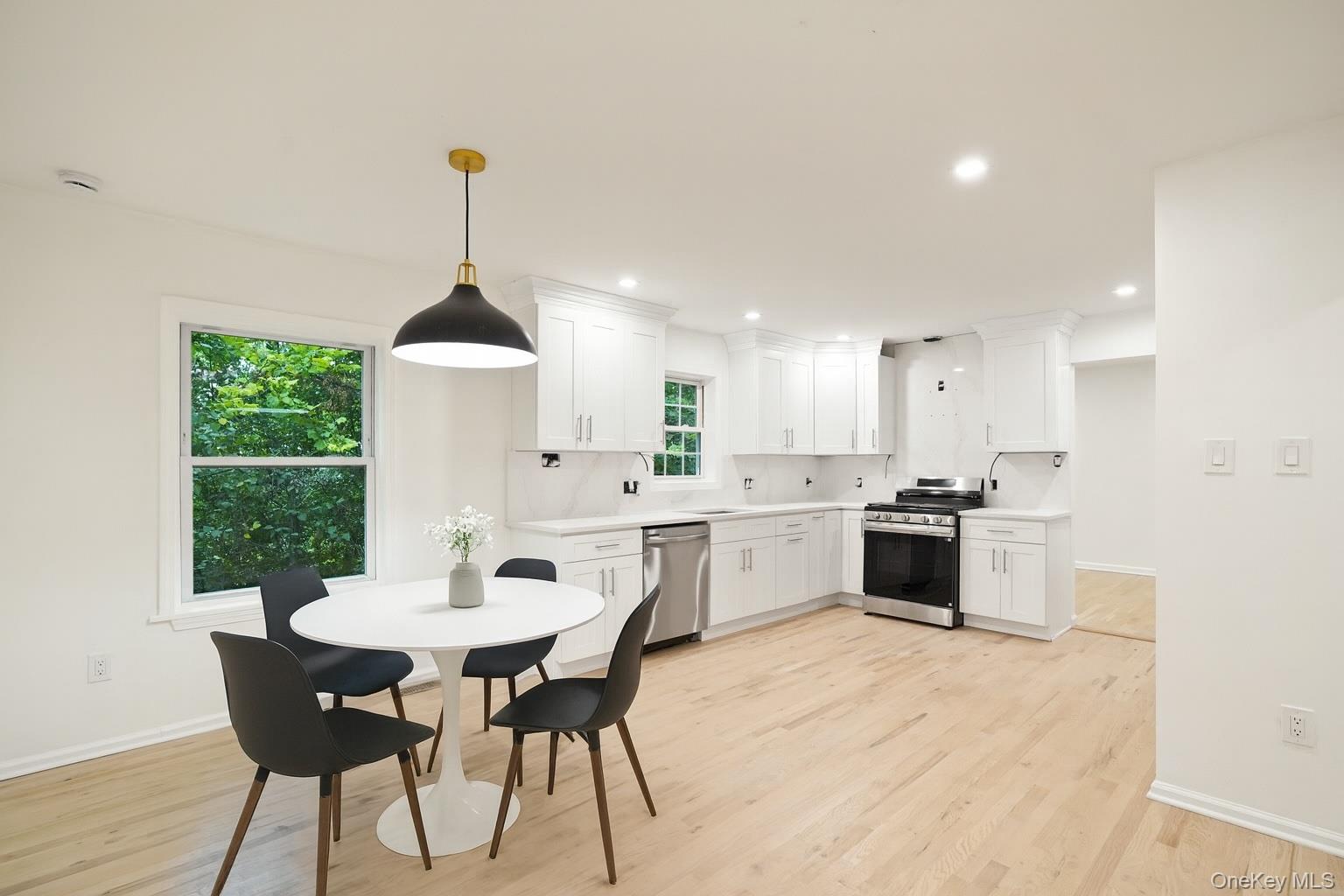 60 Lincoln Place, White Plains, NY 10603