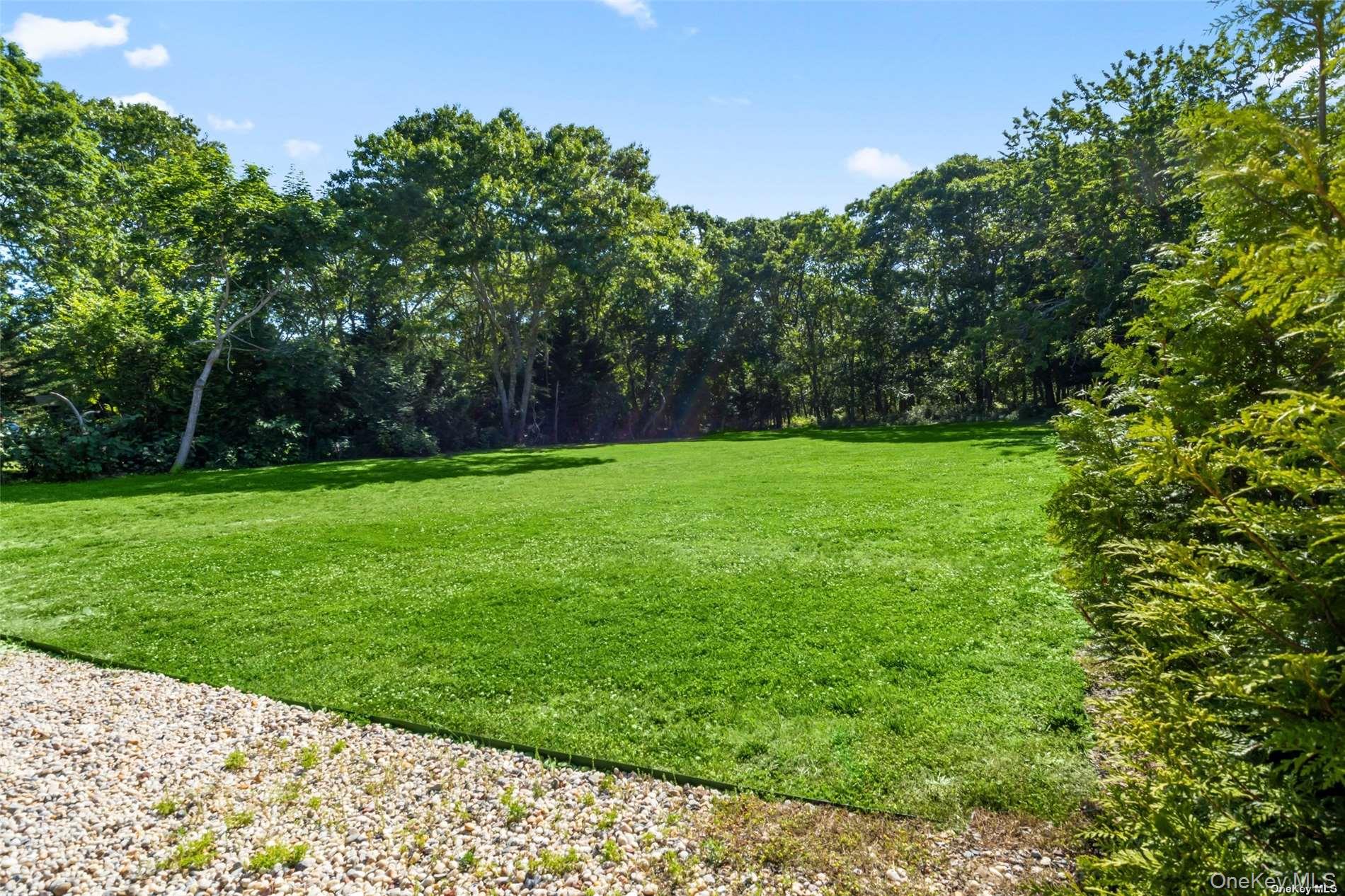 25 Peters Lane # A, Westhampton Beach, NY 11978