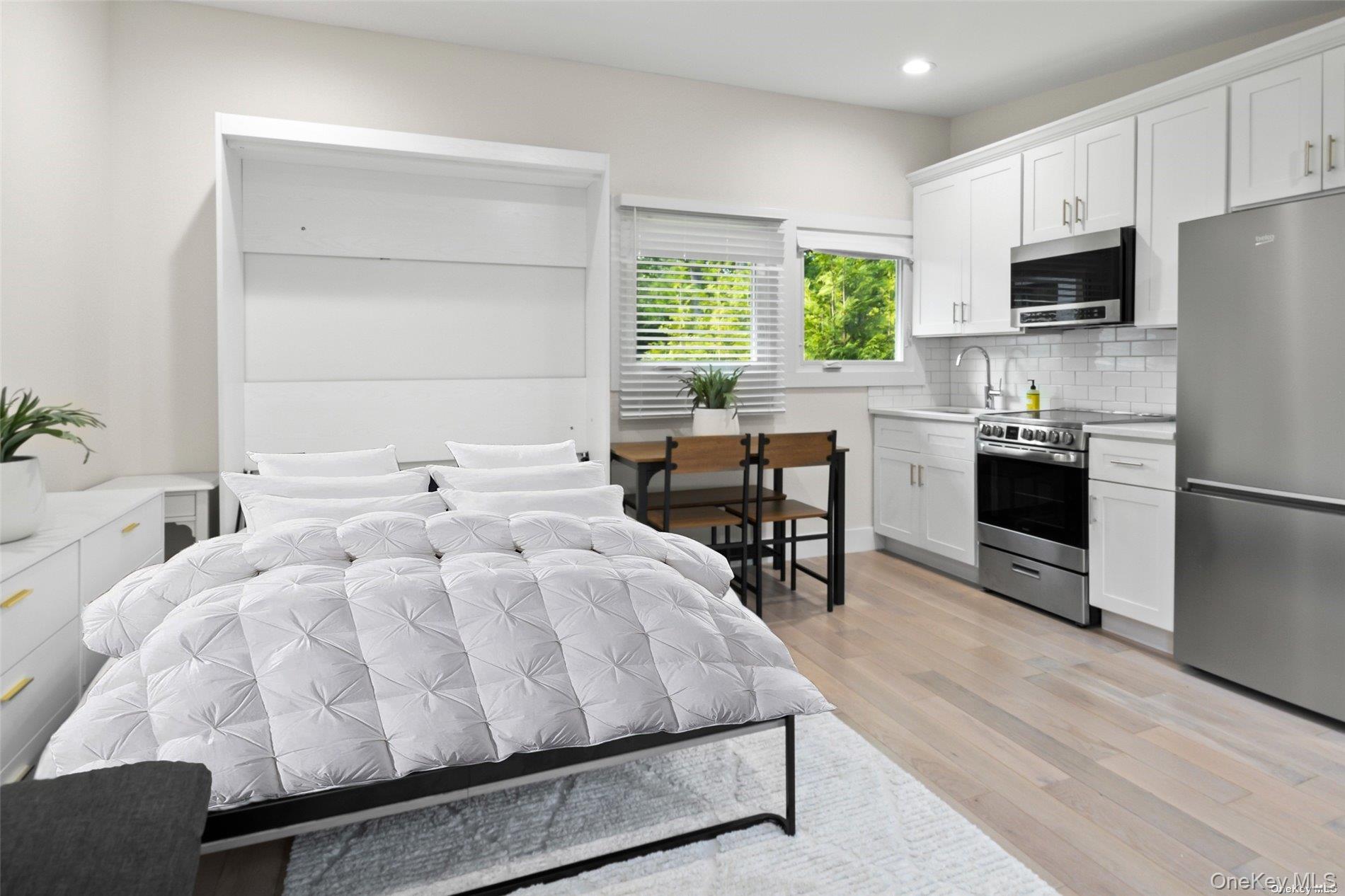 25 Peters Lane # A, Westhampton Beach, NY 11978