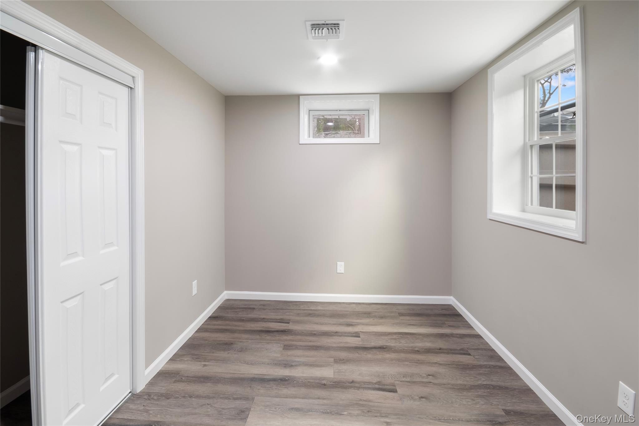 568 S Granny Road, Medford, NY 11763