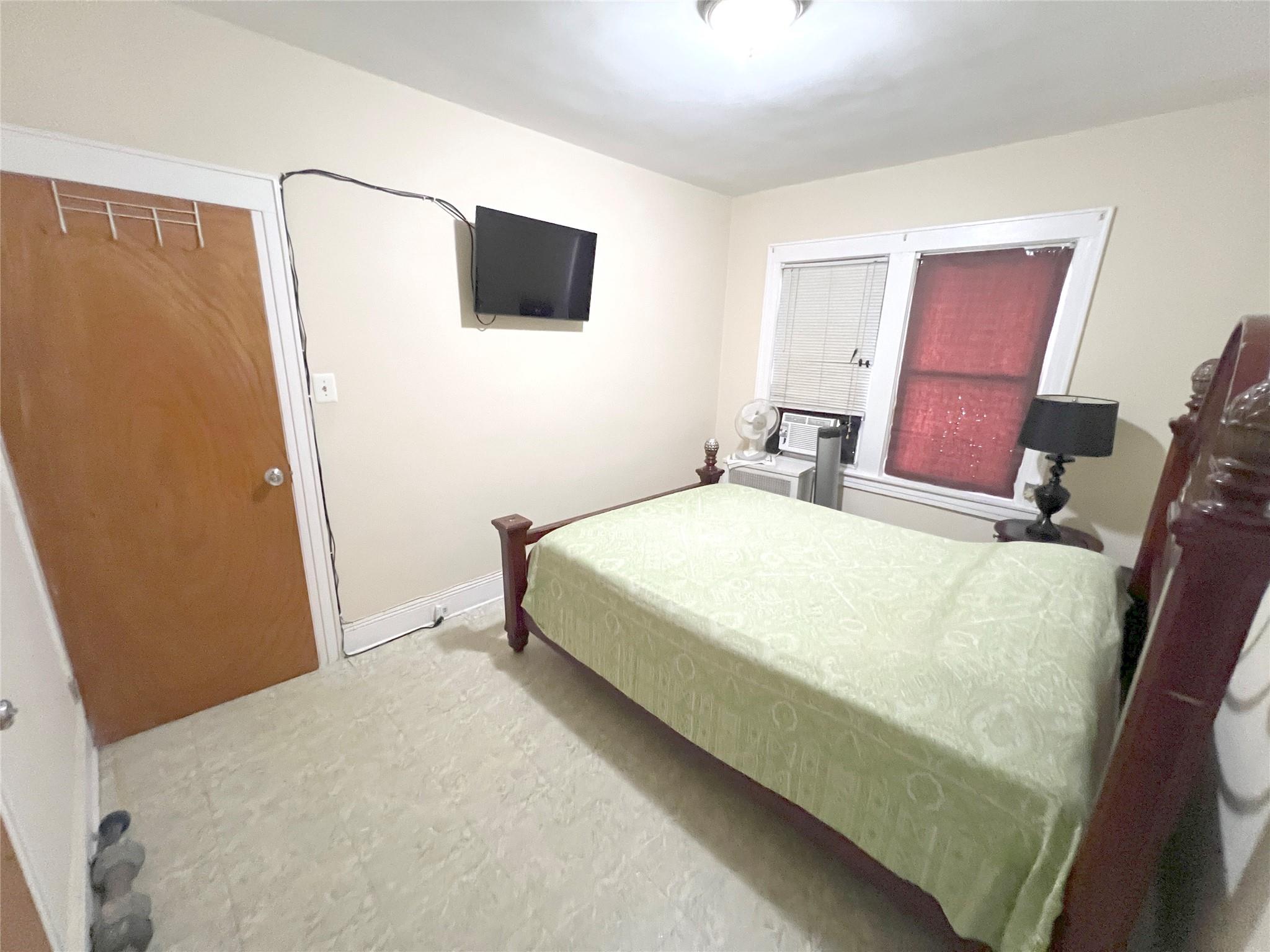 81 Autumn Avenue, Brooklyn, NY 11208