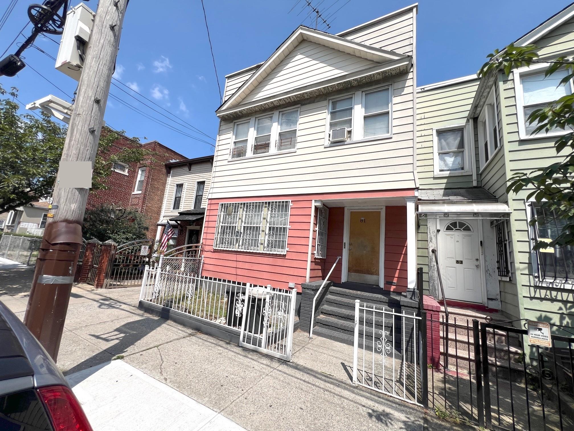 81 Autumn Avenue, Brooklyn, NY 11208
