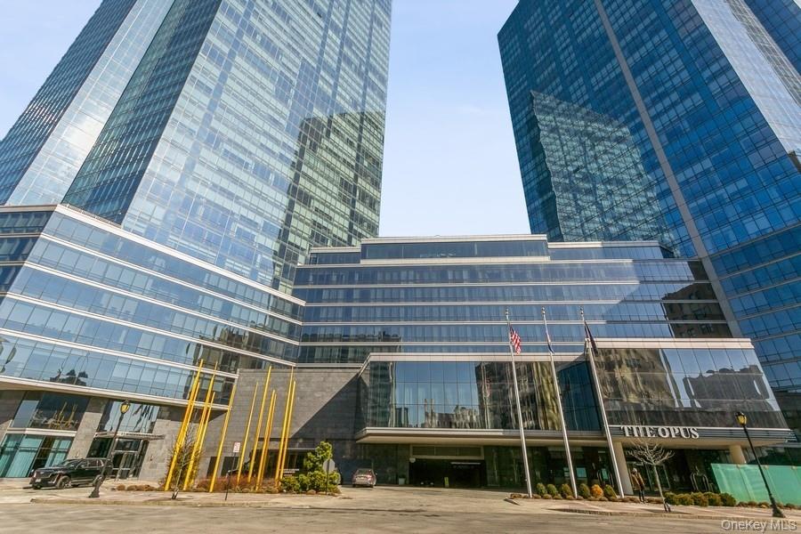 5 Renaissance Square # 18B, White Plains, NY 10601