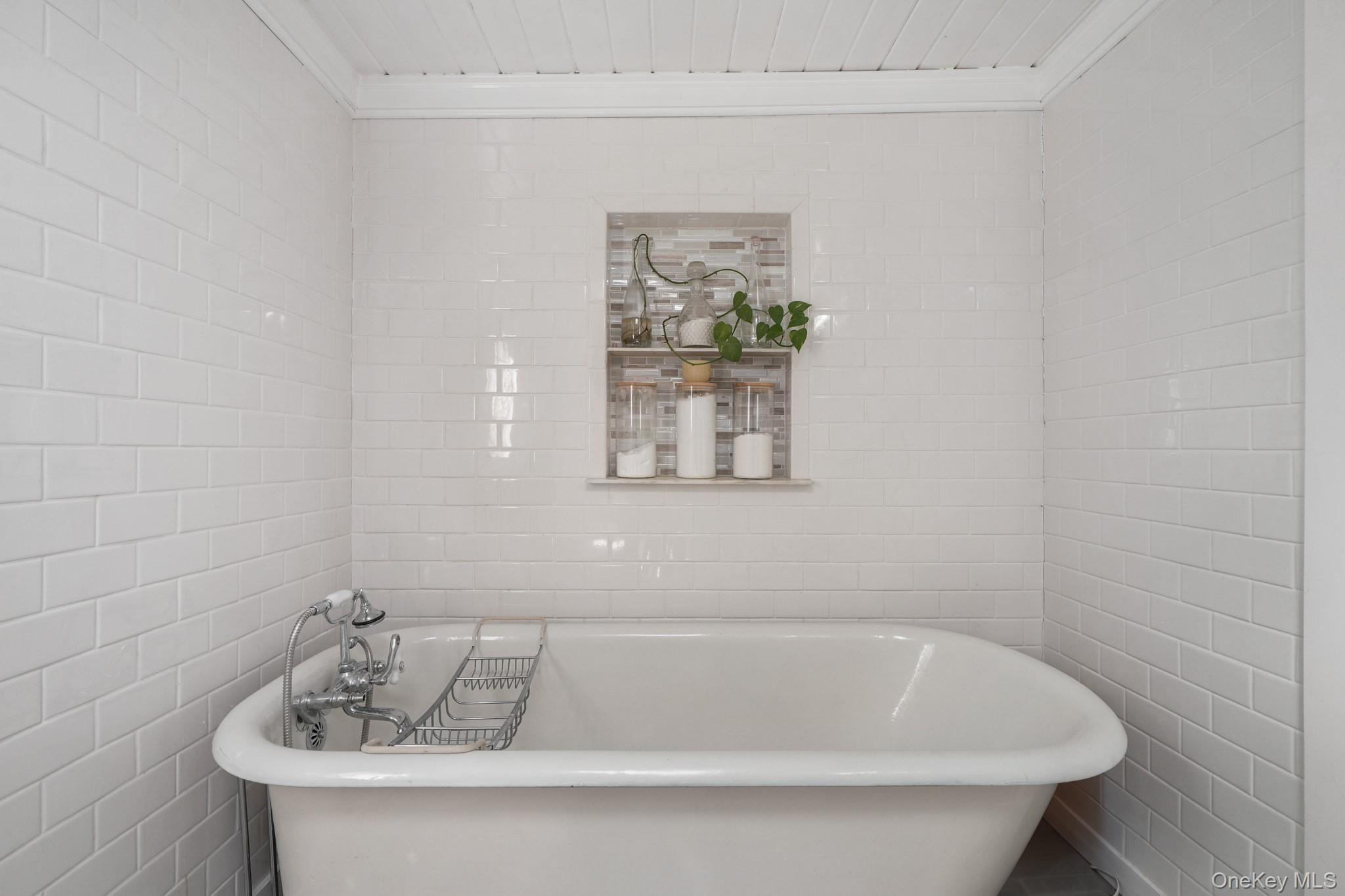 407 Fort Van Tyle Road, Port Jervis, NY 12771