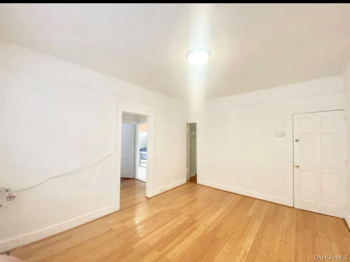 5024 39th Place, Sunnyside, NY 11104