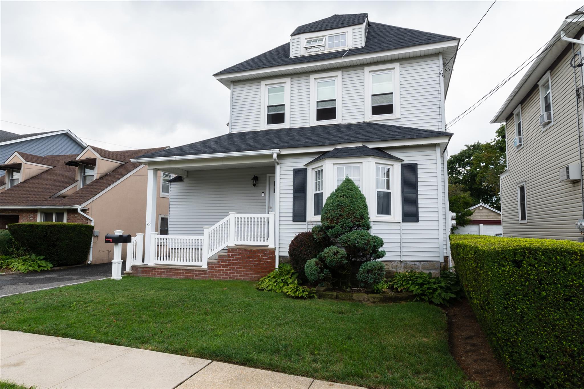 83B Mill River Avenue # B, East Rockaway, NY 11518