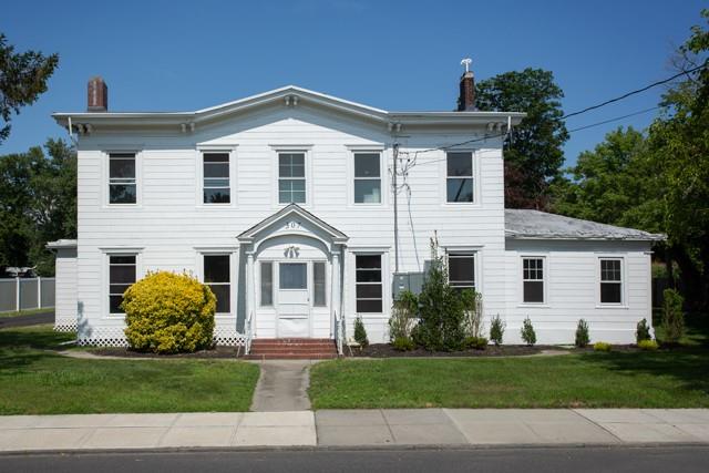 307 South Ocean # 4, Patchogue, NY 11772