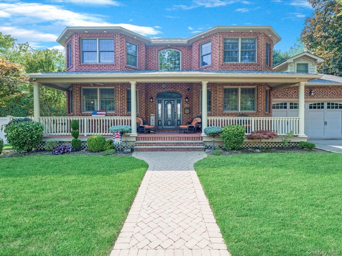 942 Putnam Avenue, Merrick, NY 11566