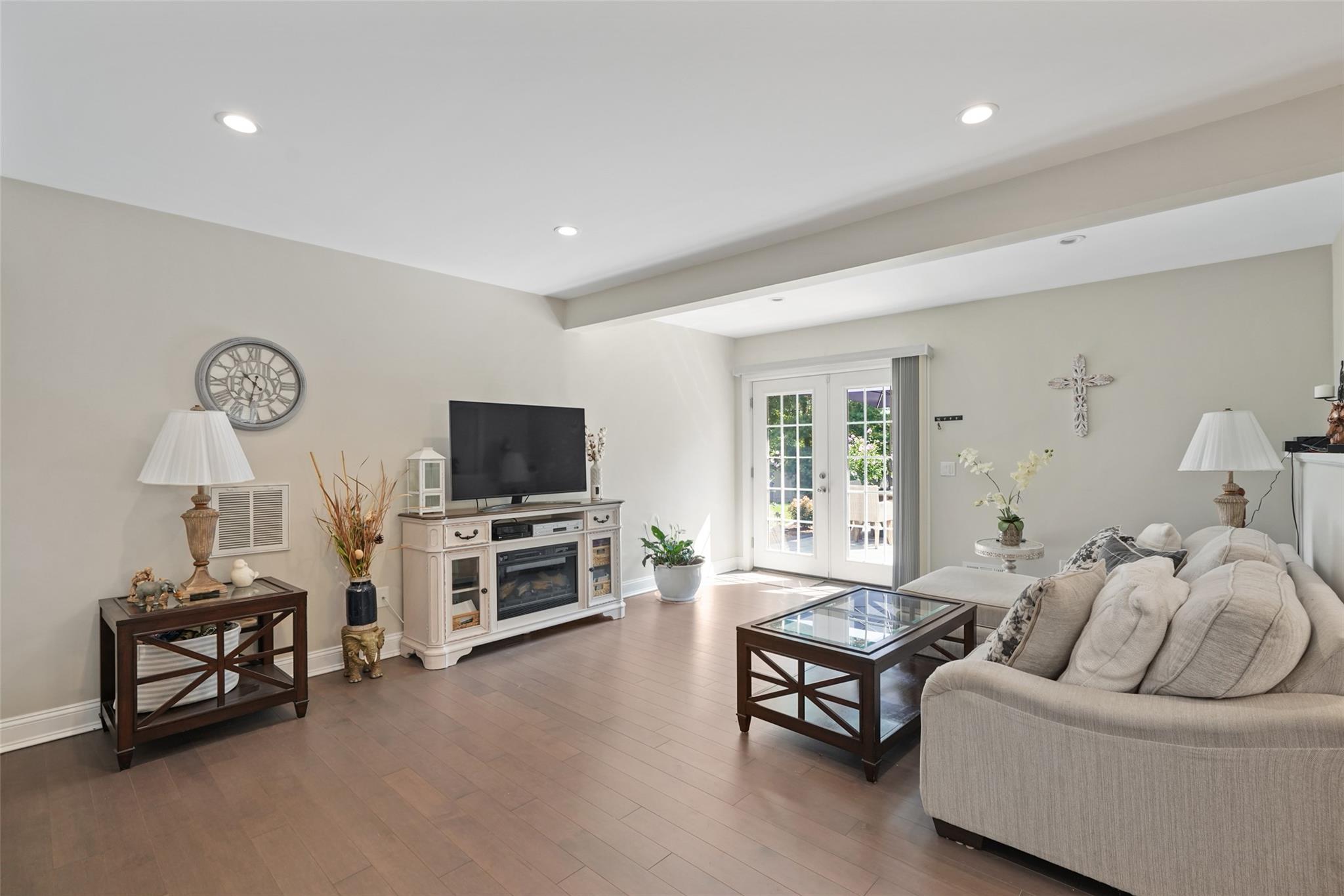 3370 Spruce Street, Mohegan Lake, NY 10547