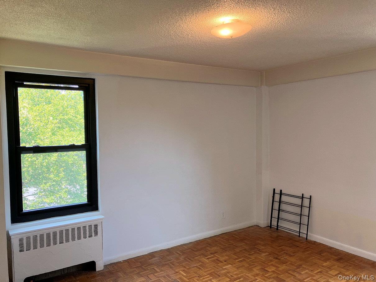 171 Pearsall Drive # 5G, Mount Vernon, NY 10552