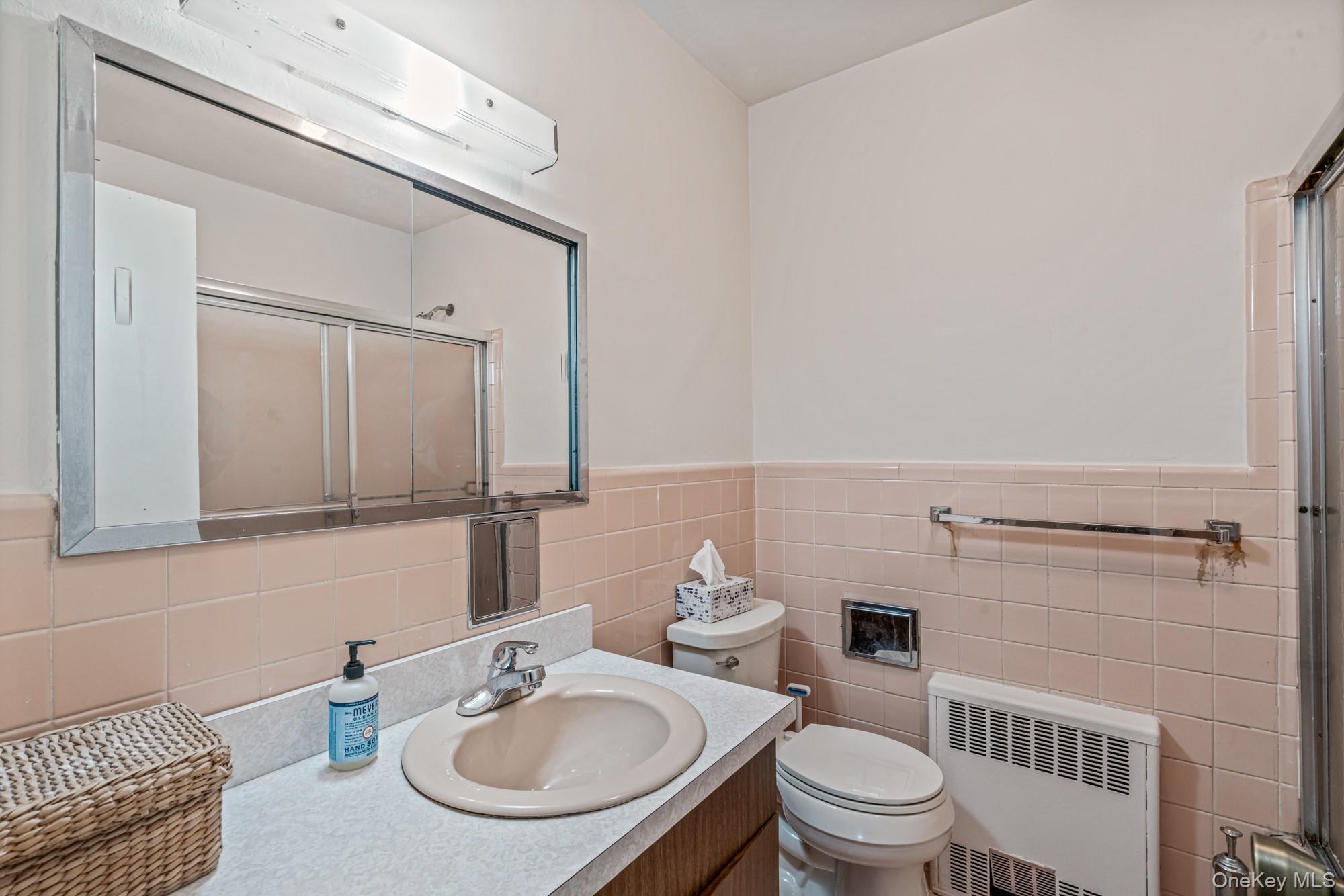 218-27 Sawyer Avenue, Queens Village, NY 11427