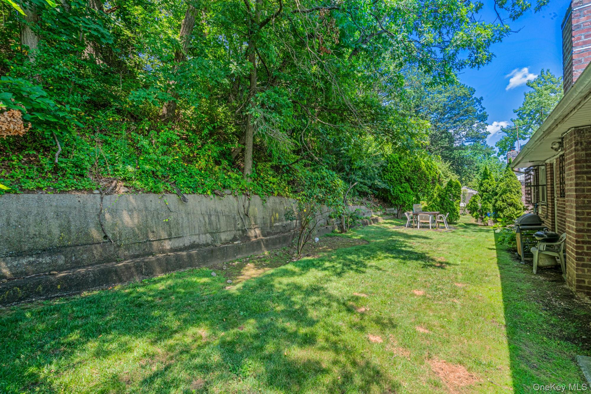 218-27 Sawyer Avenue, Queens Village, NY 11427