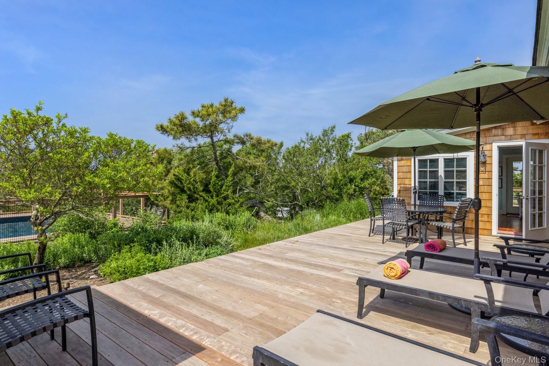 196 Dune Road, Quogue, NY 11959