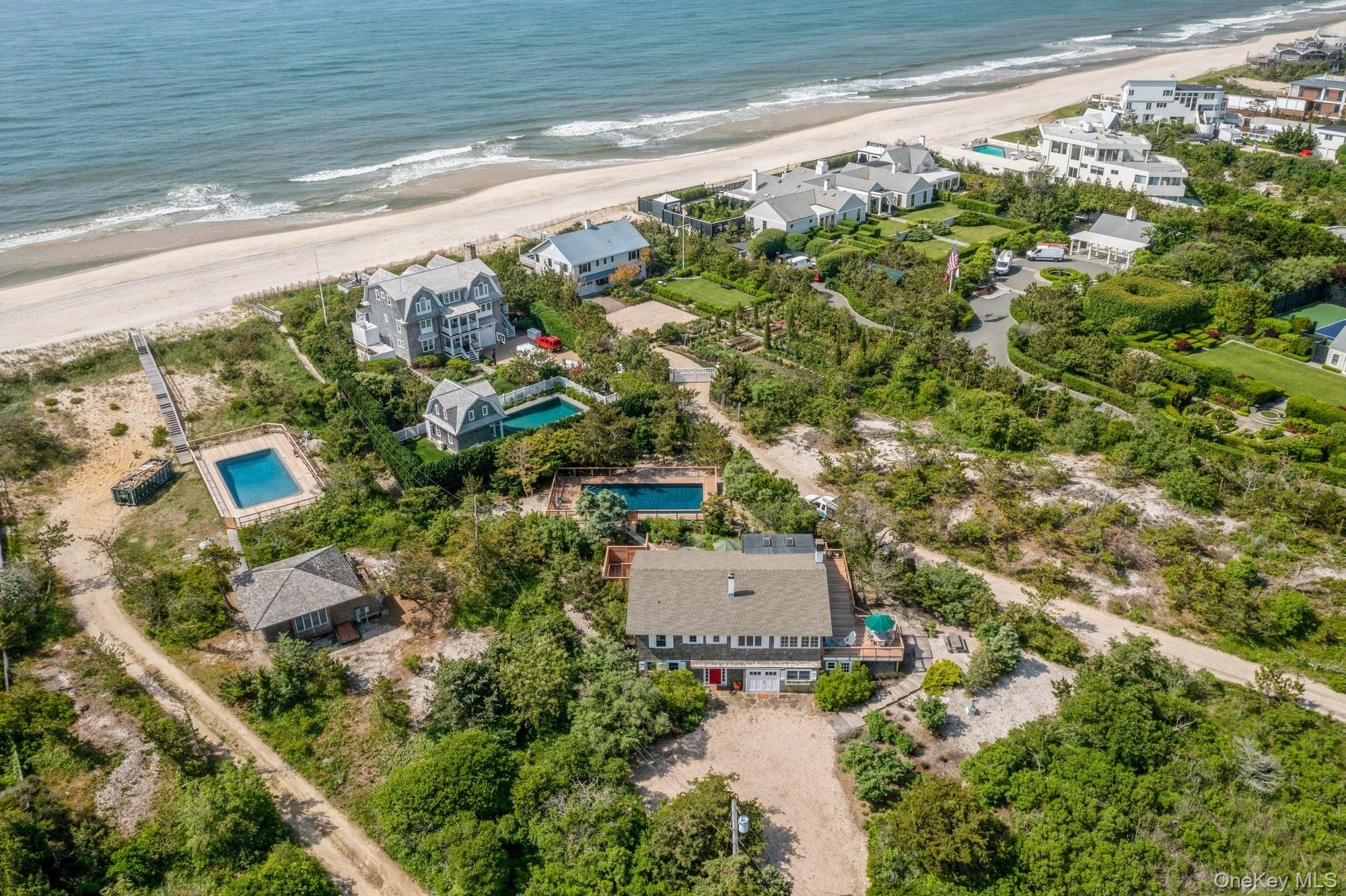 196 Dune Road, Quogue, NY 11959