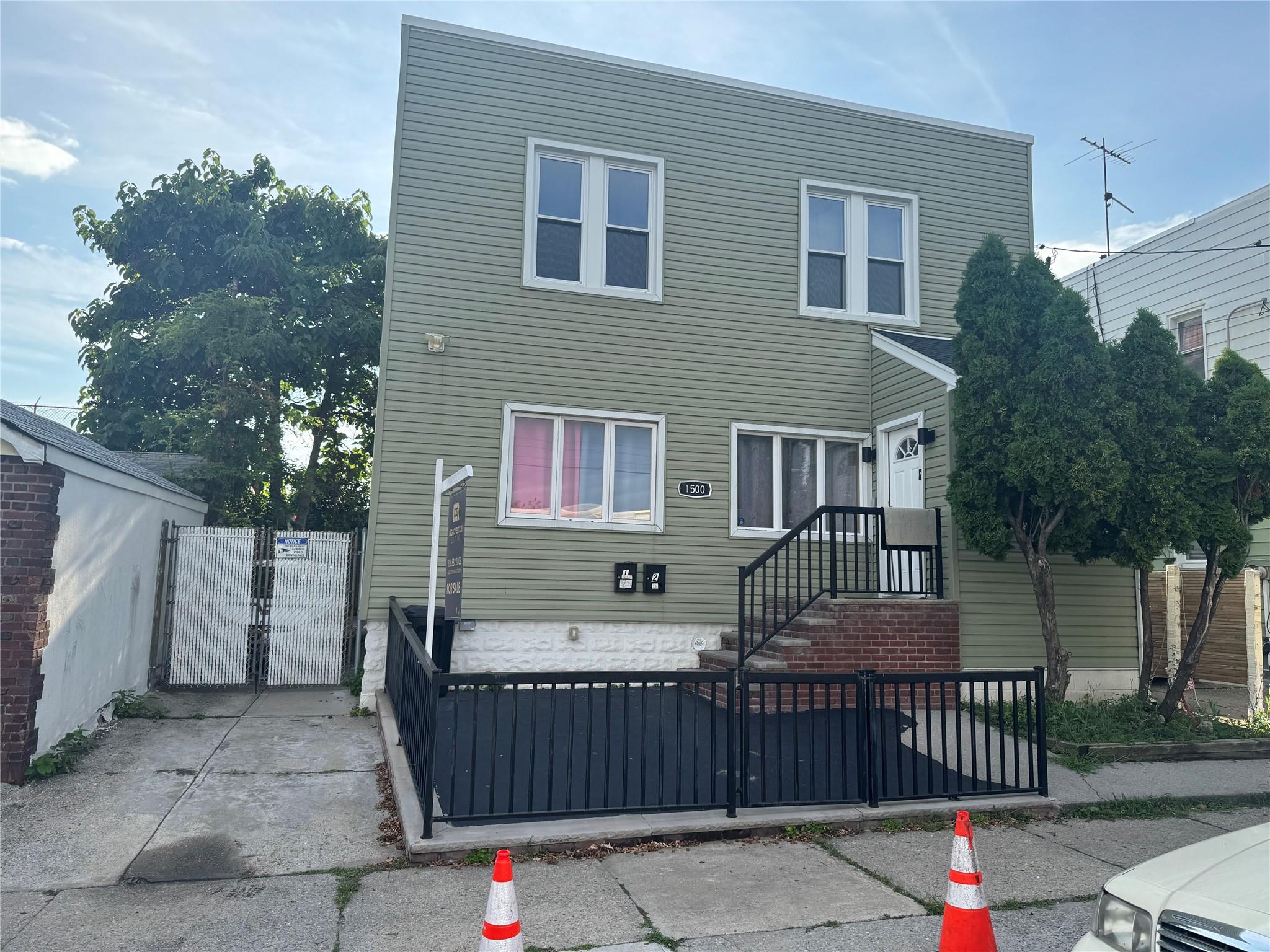 1500 E 51st Street, Brooklyn, NY 11234