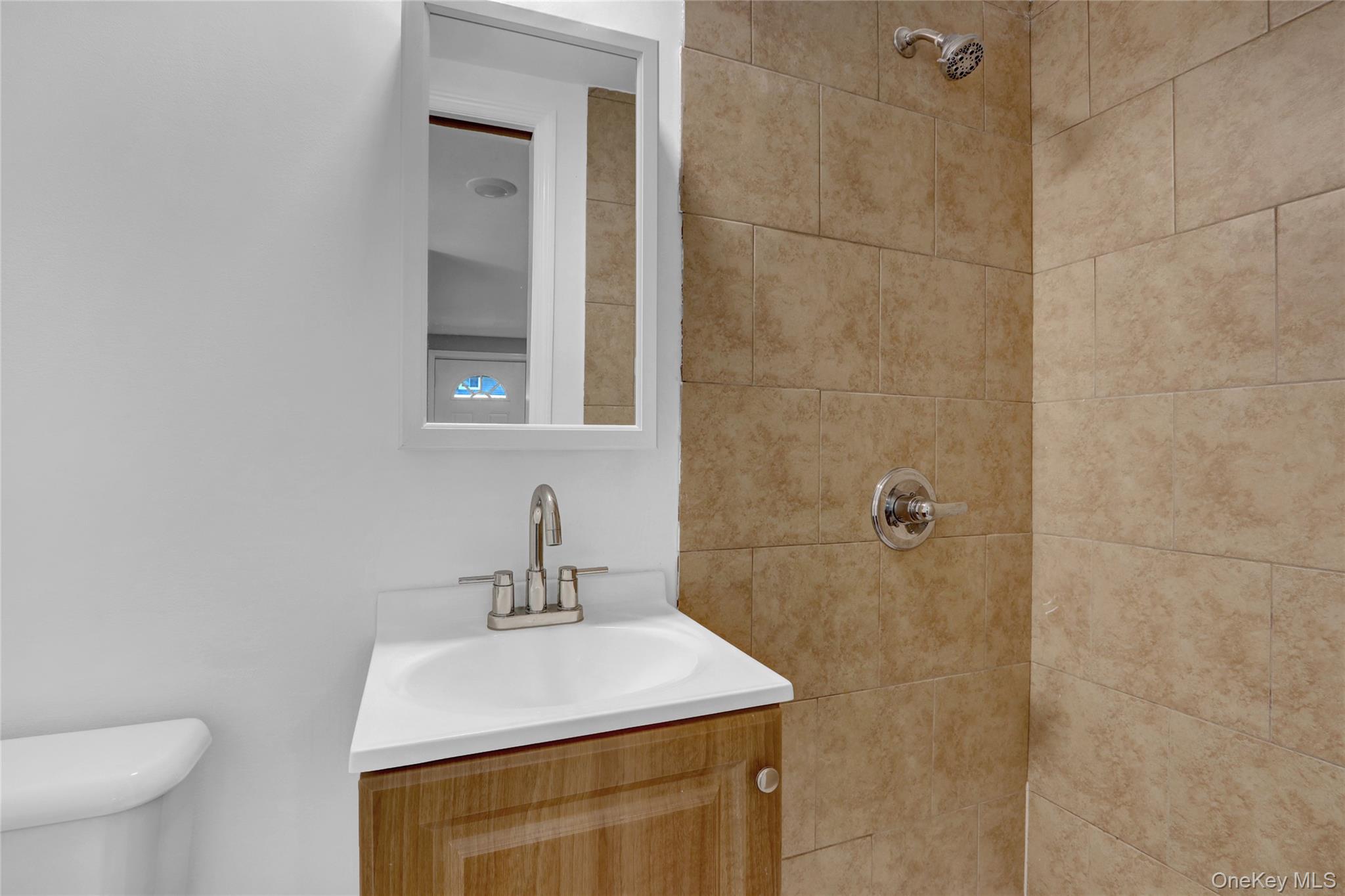 7 Walwin Place, Huntington, NY 11743