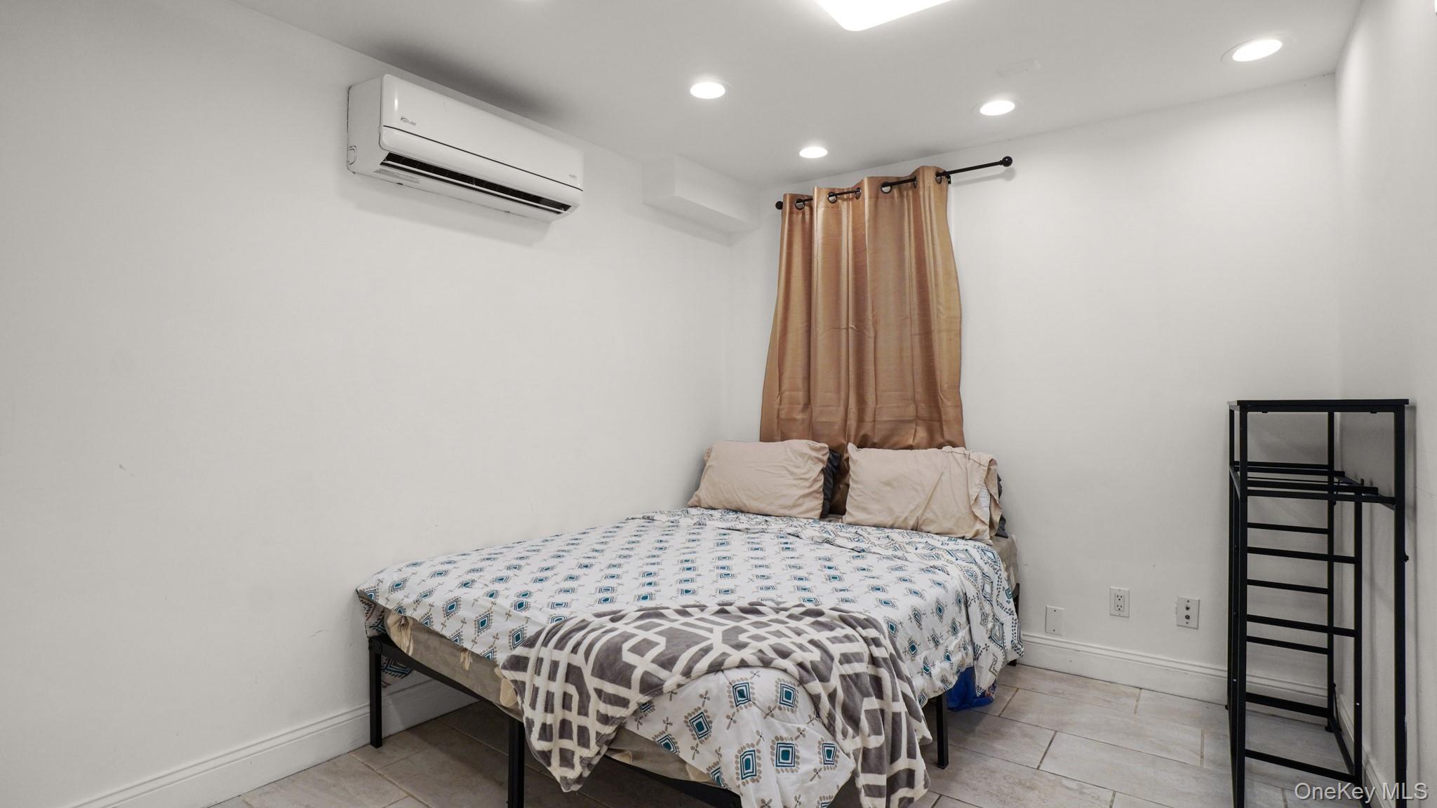 2476 Linden Boulevard, Brooklyn, NY 11208