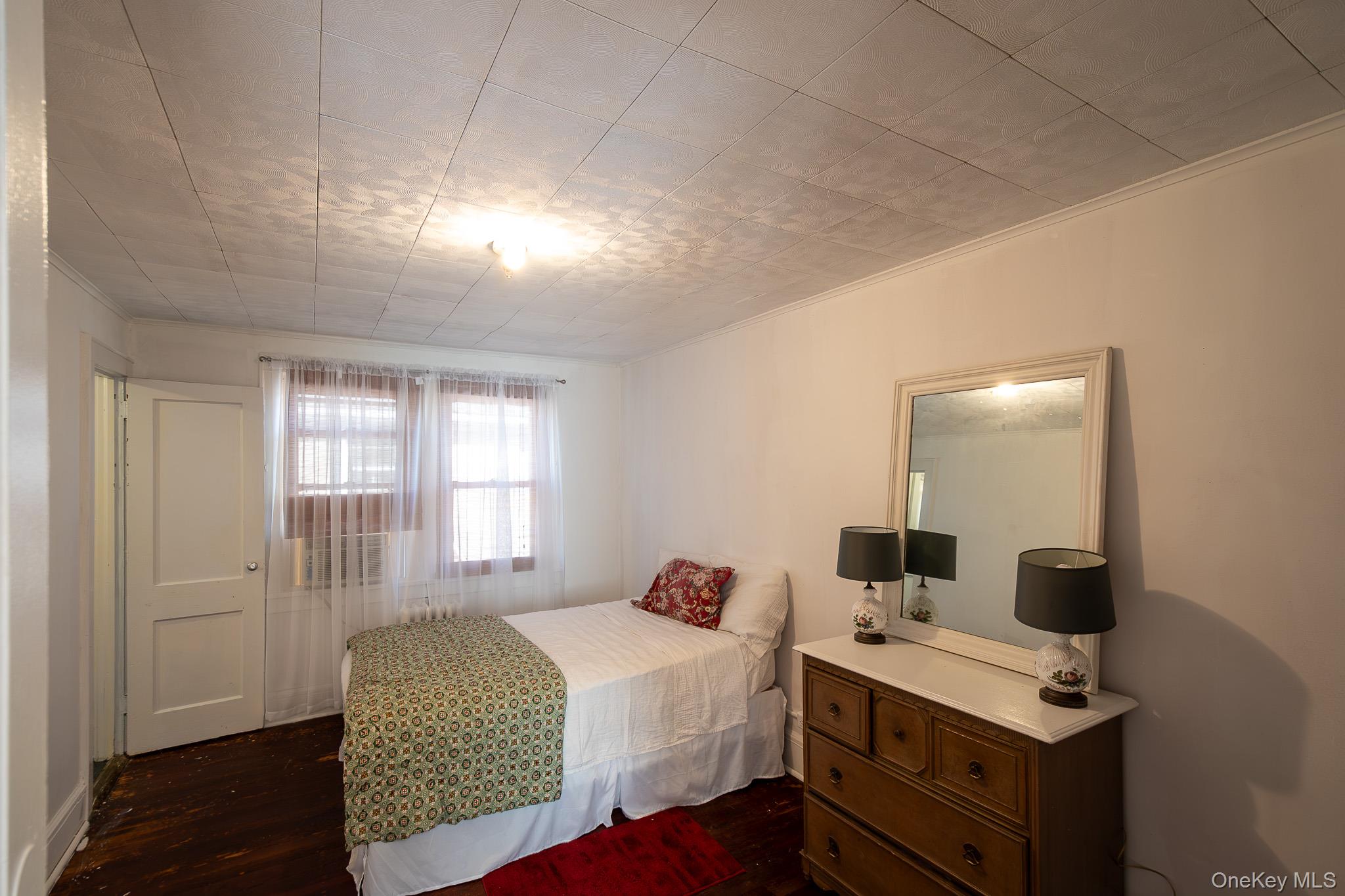 74 McLean Avenue, White Plains, NY 10607