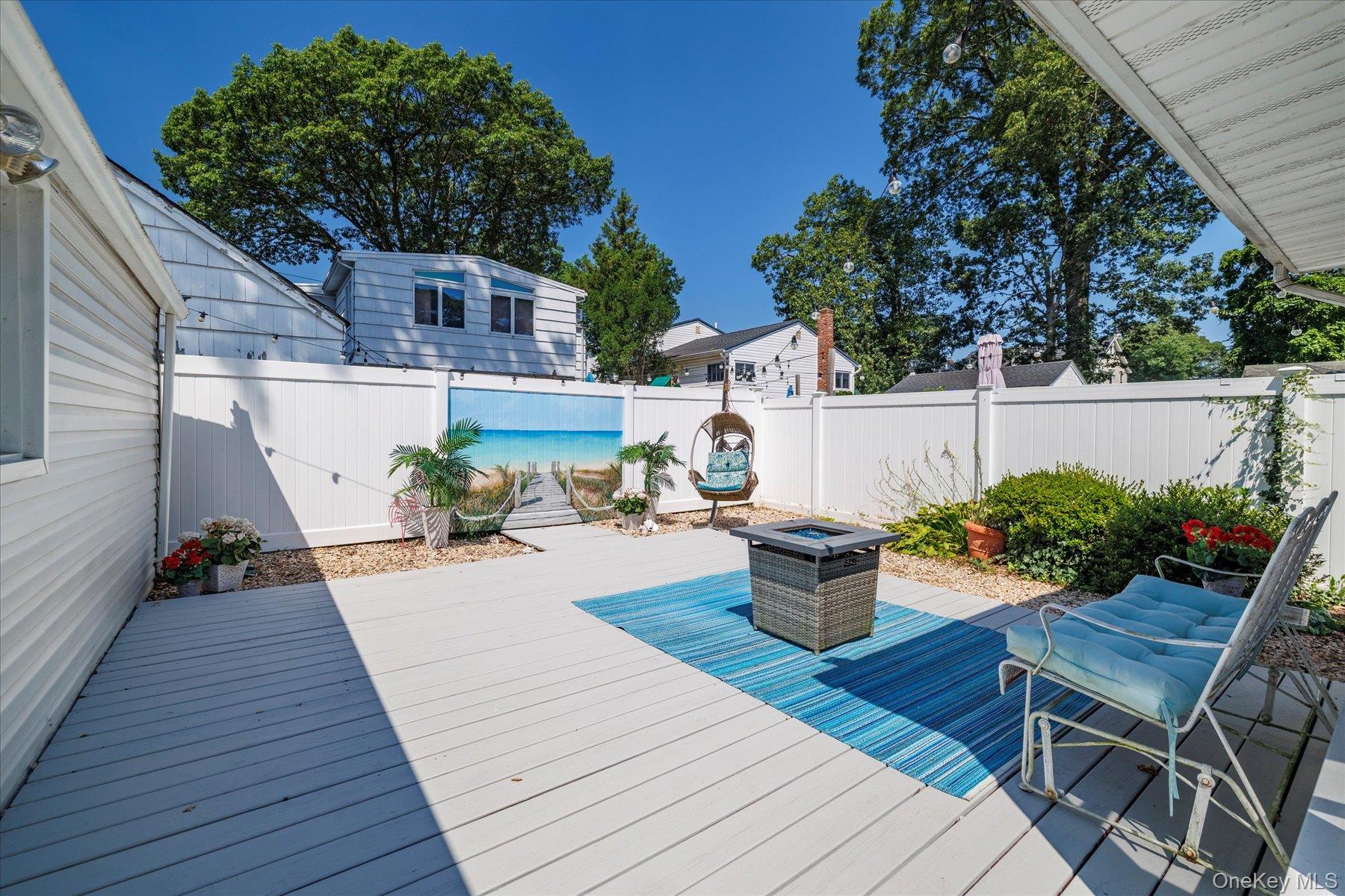 2612 Yorktown Street, Oceanside, NY 11572