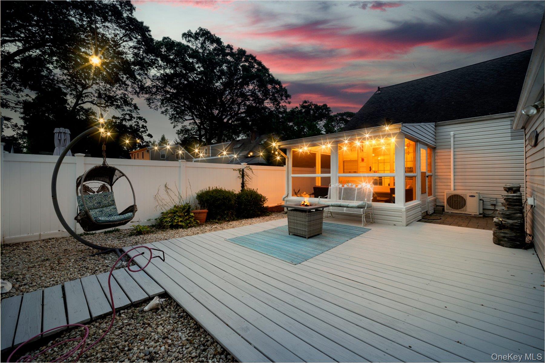 2612 Yorktown Street, Oceanside, NY 11572