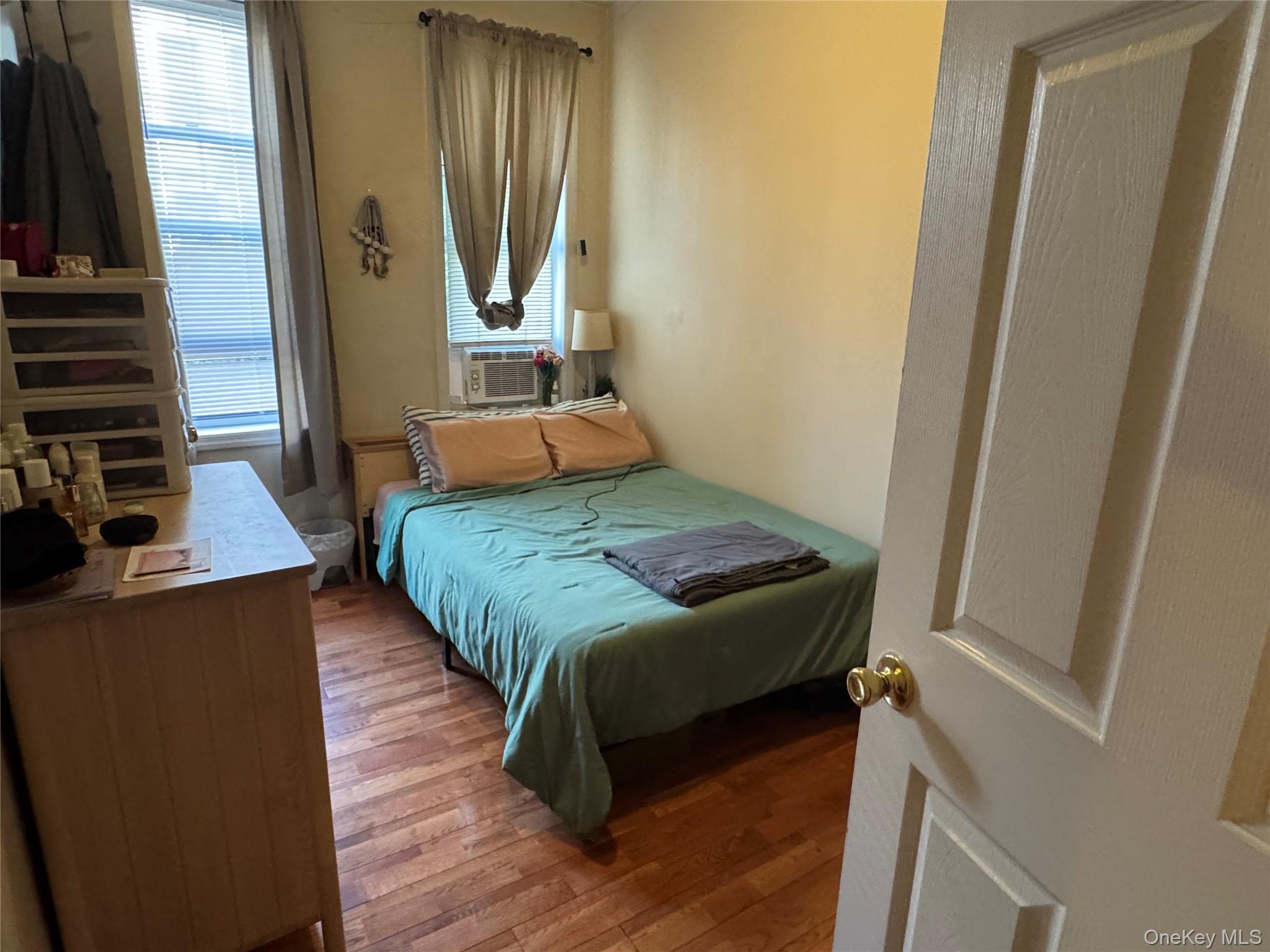 30-20 43rd Street, Astoria, NY 11103