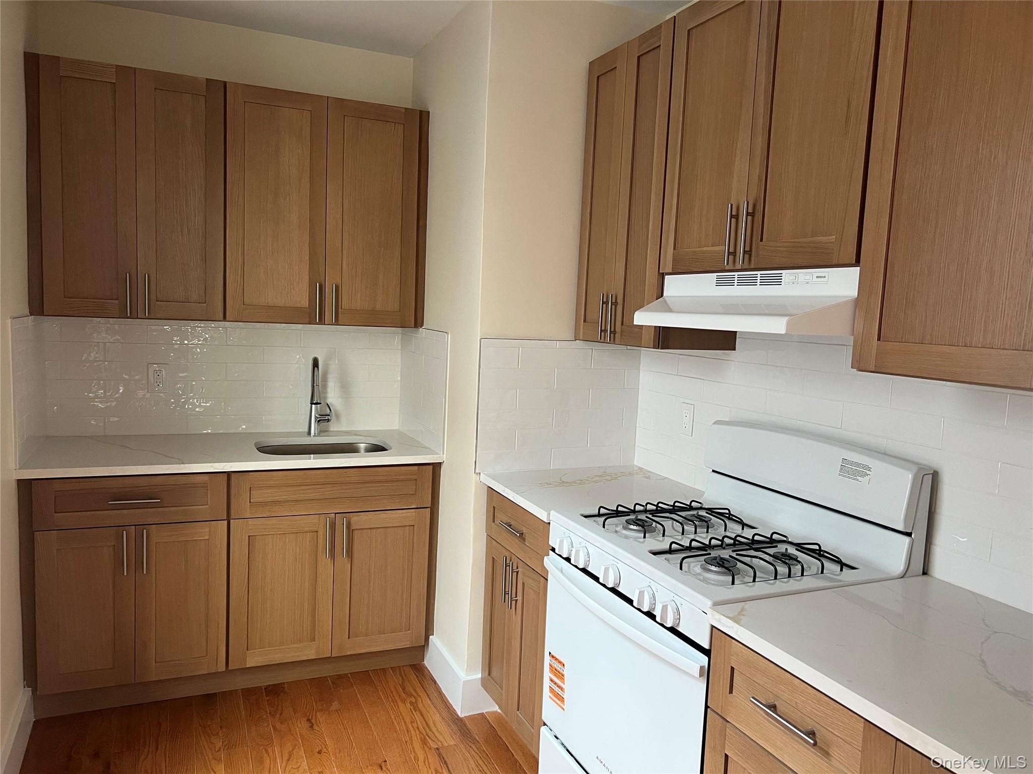 30-20 43rd Street, Astoria, NY 11103