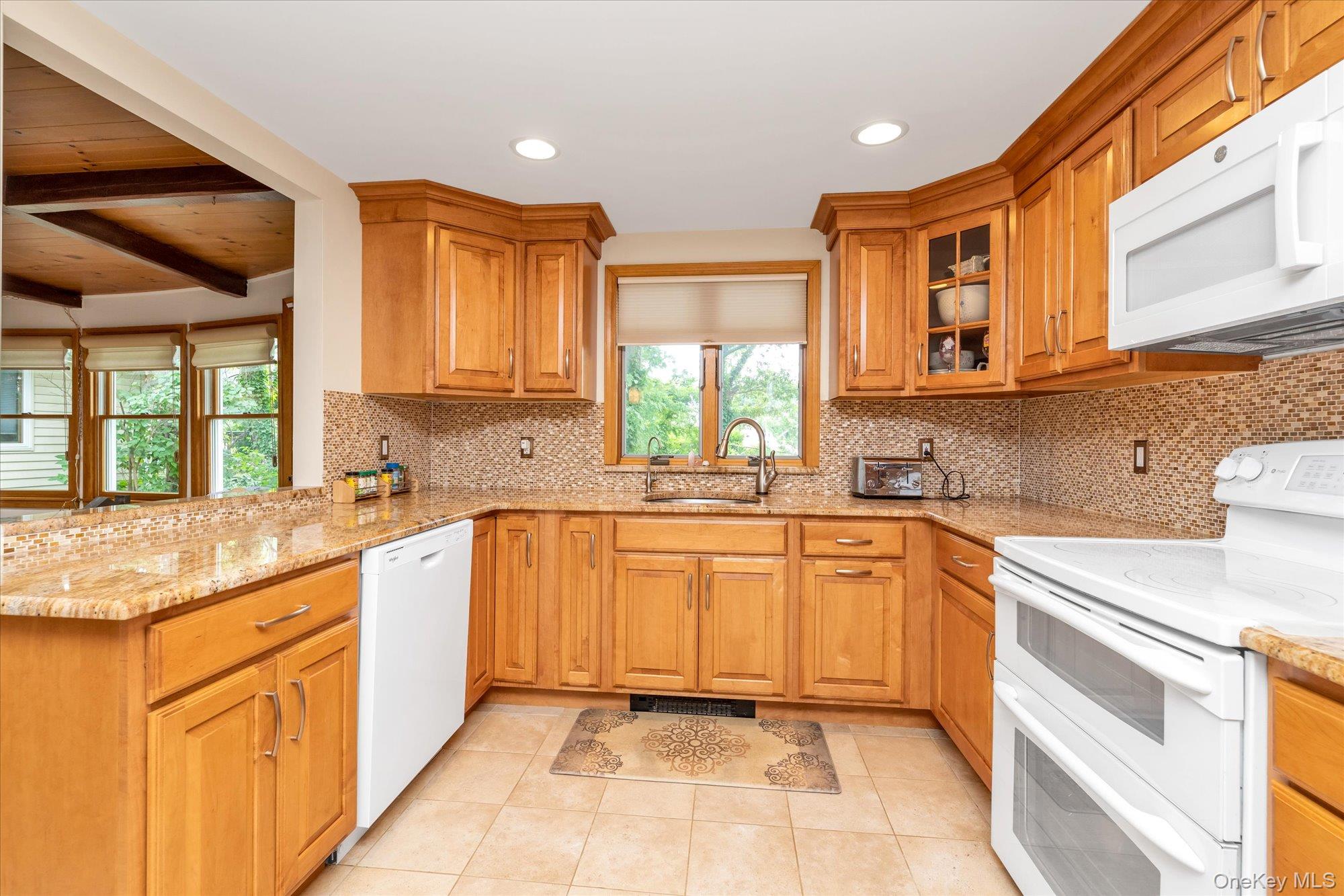 7 Swartout Place, Amityville, NY 11701