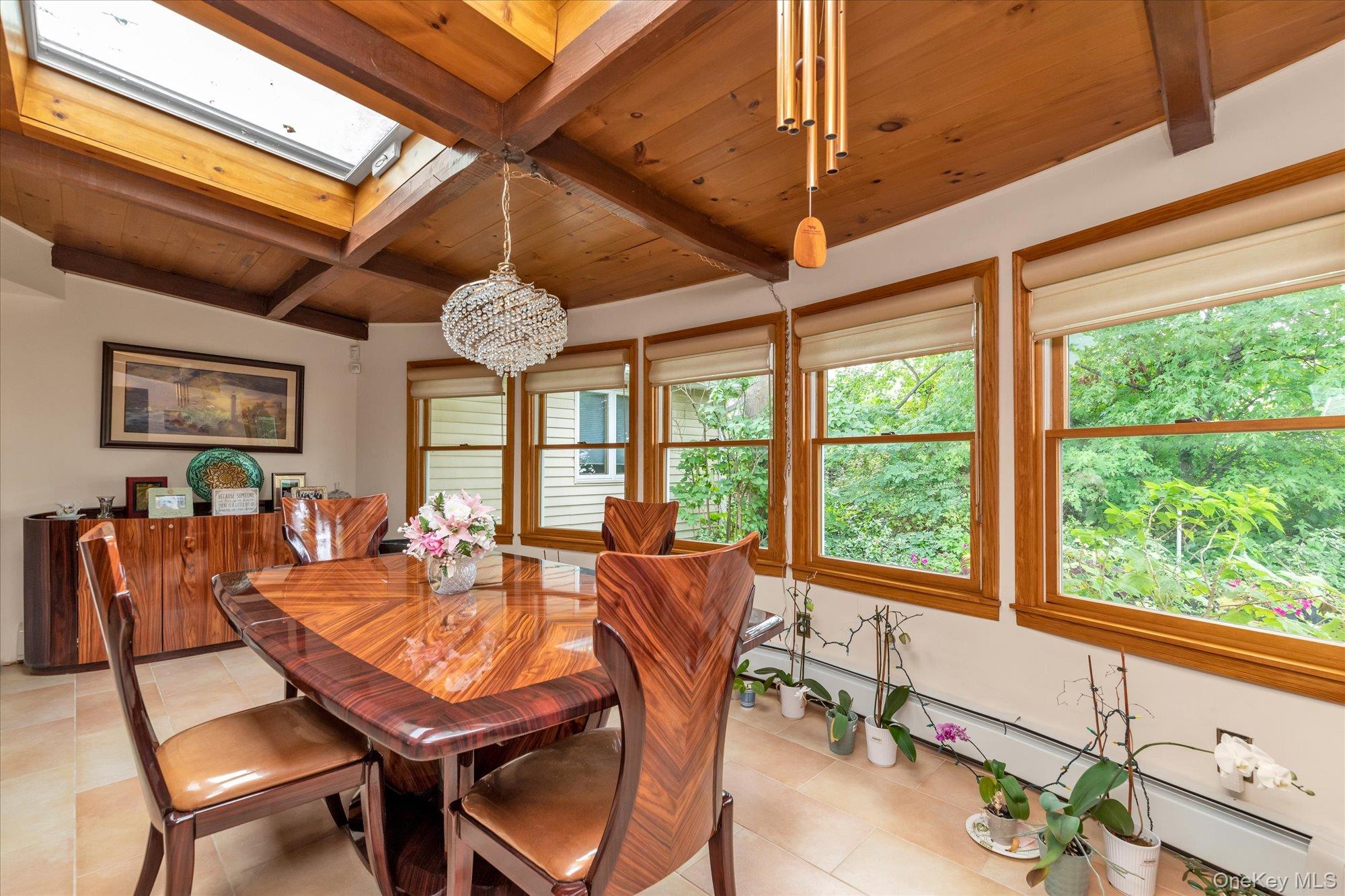 7 Swartout Place, Amityville, NY 11701