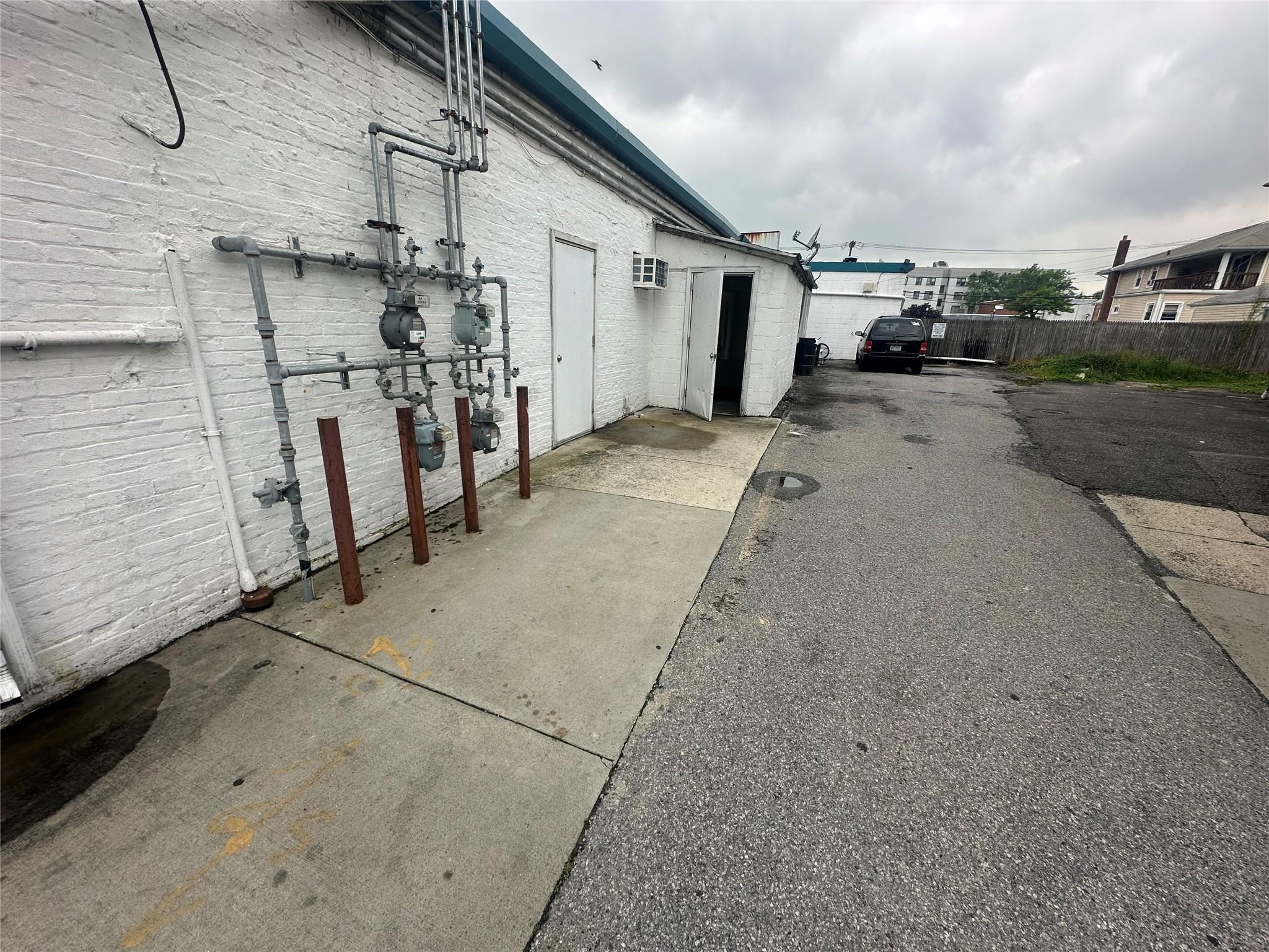 2 Centre Avenue, East Rockaway, NY 11518