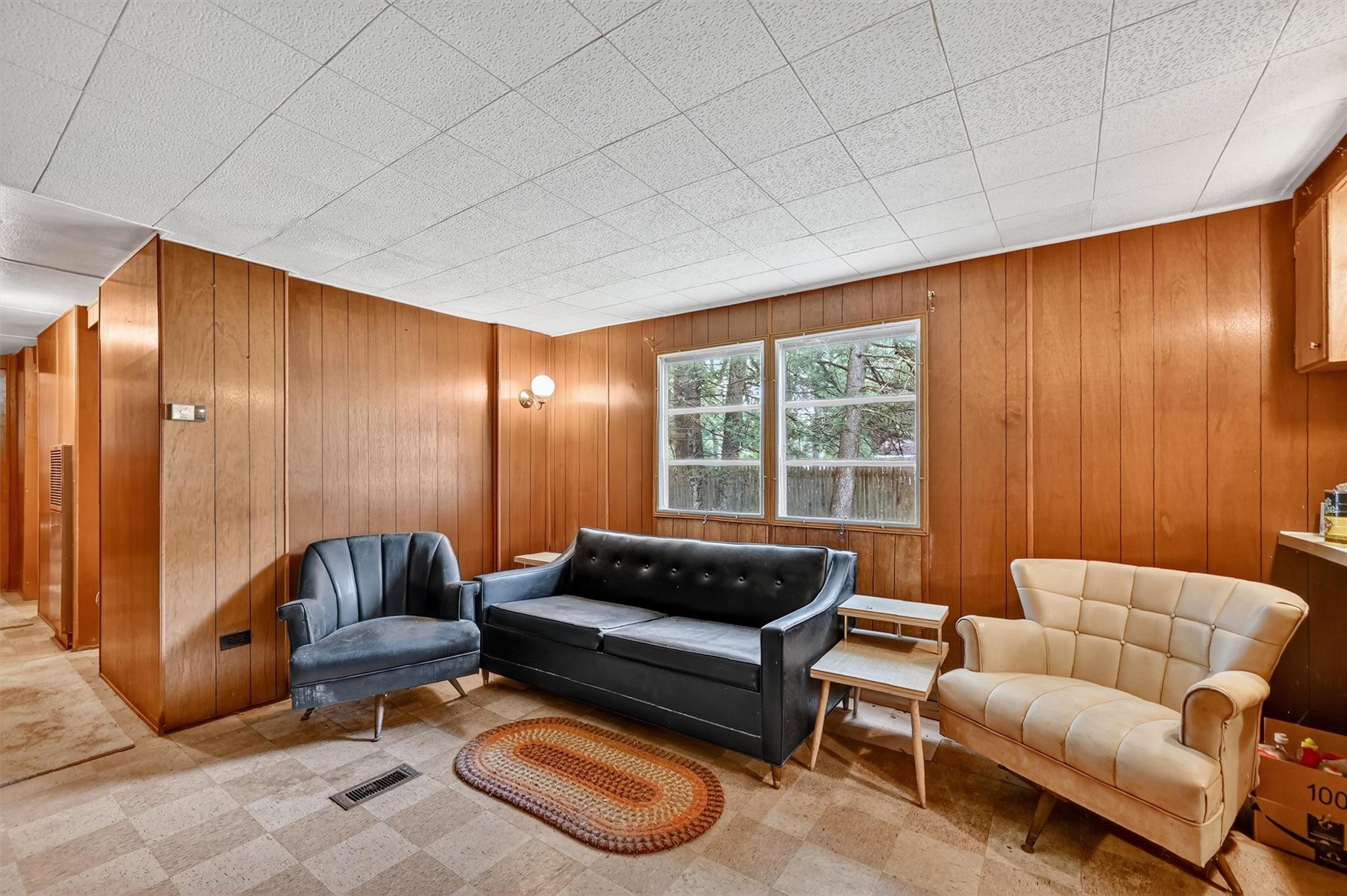 102 Delaware Trail, Glen Spey, NY 12737