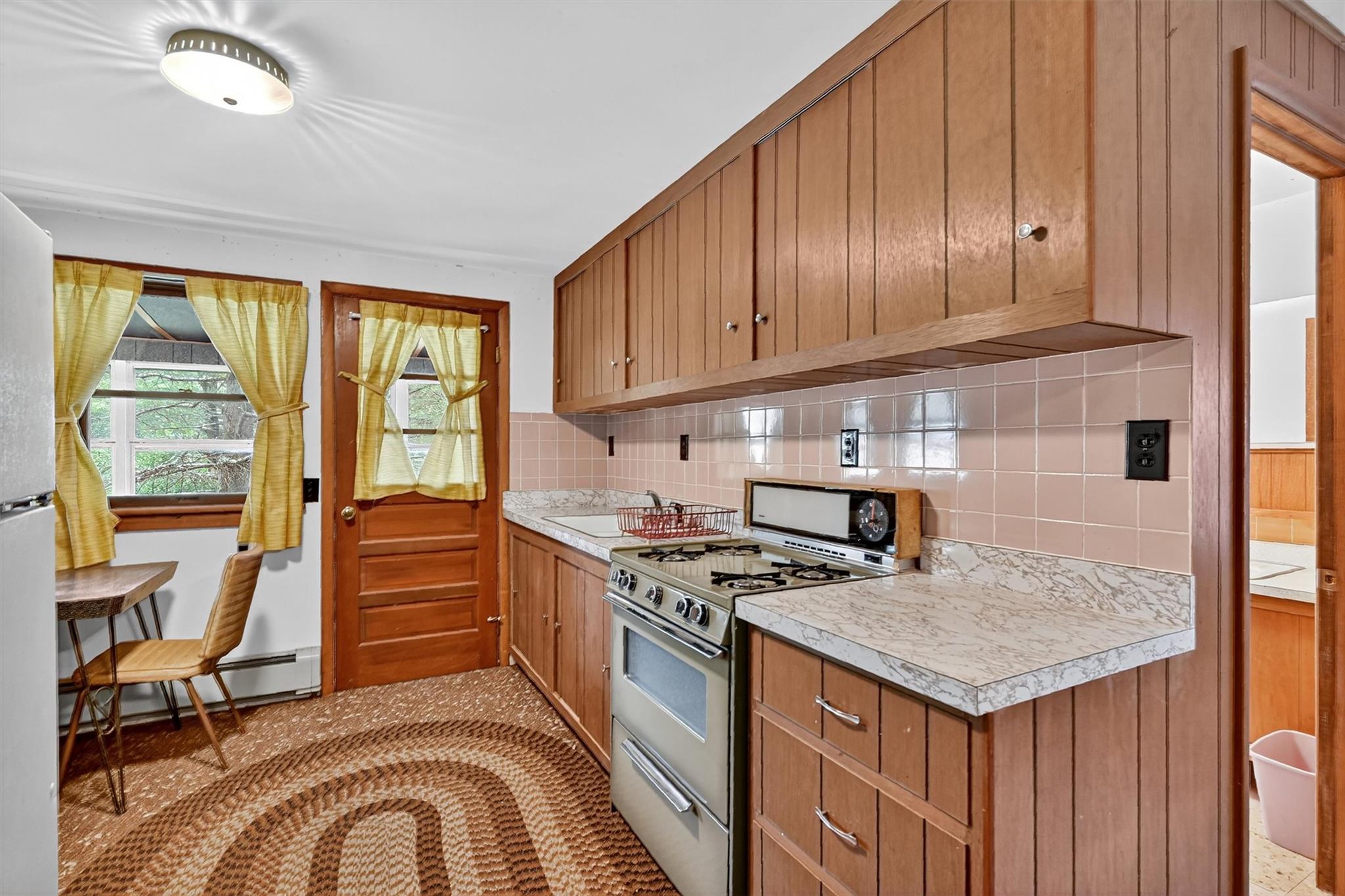 102 Delaware Trail, Glen Spey, NY 12737