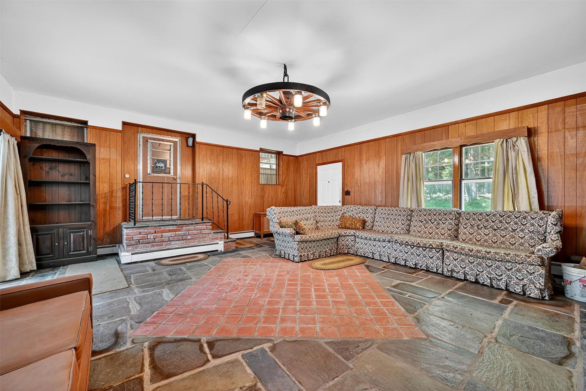 102 Delaware Trail, Glen Spey, NY 12737