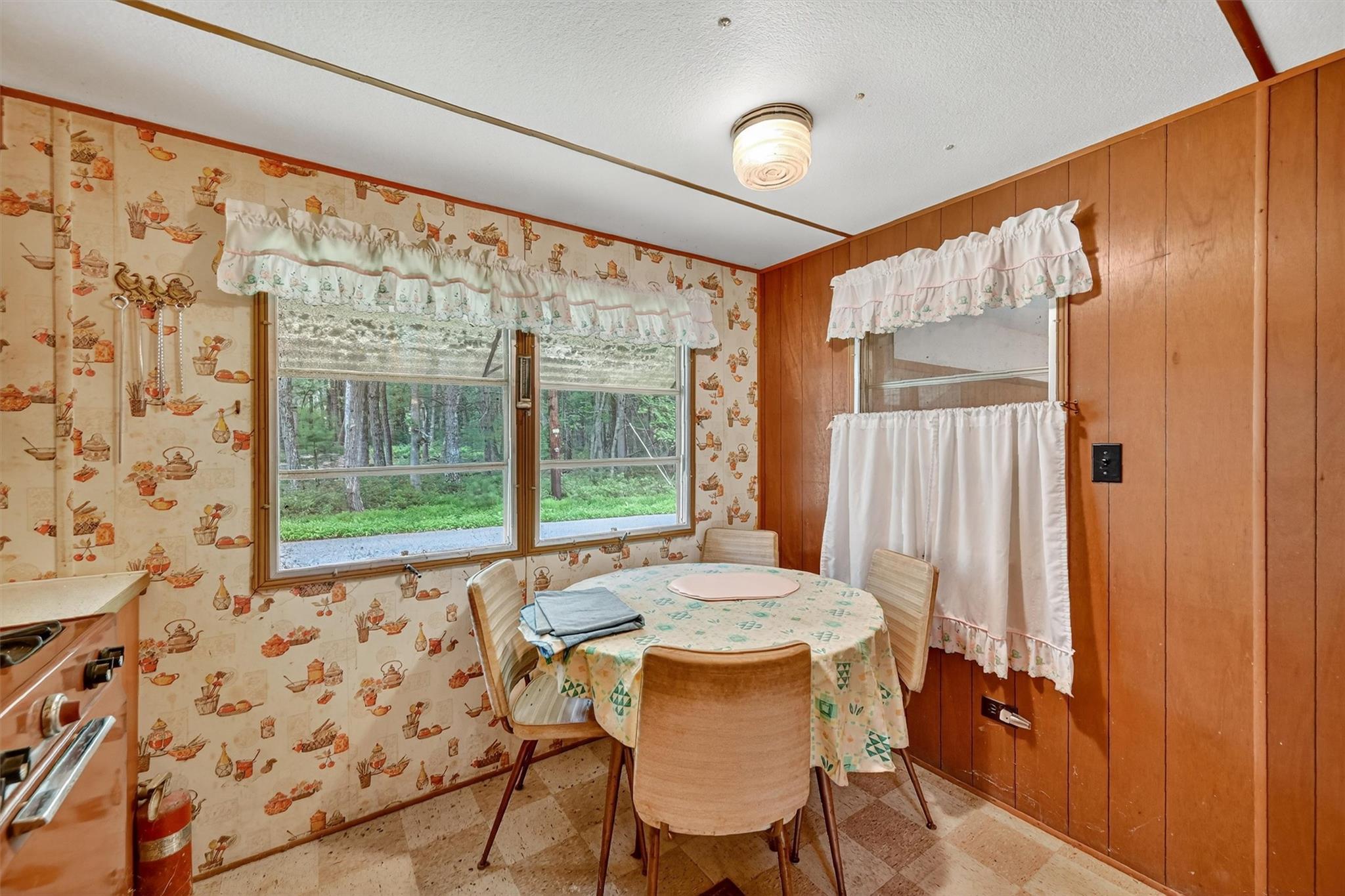 102 Delaware Trail, Glen Spey, NY 12737