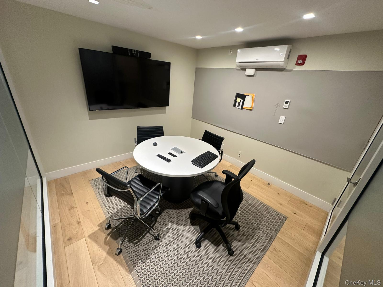 New York (Manhattan), NY 10001