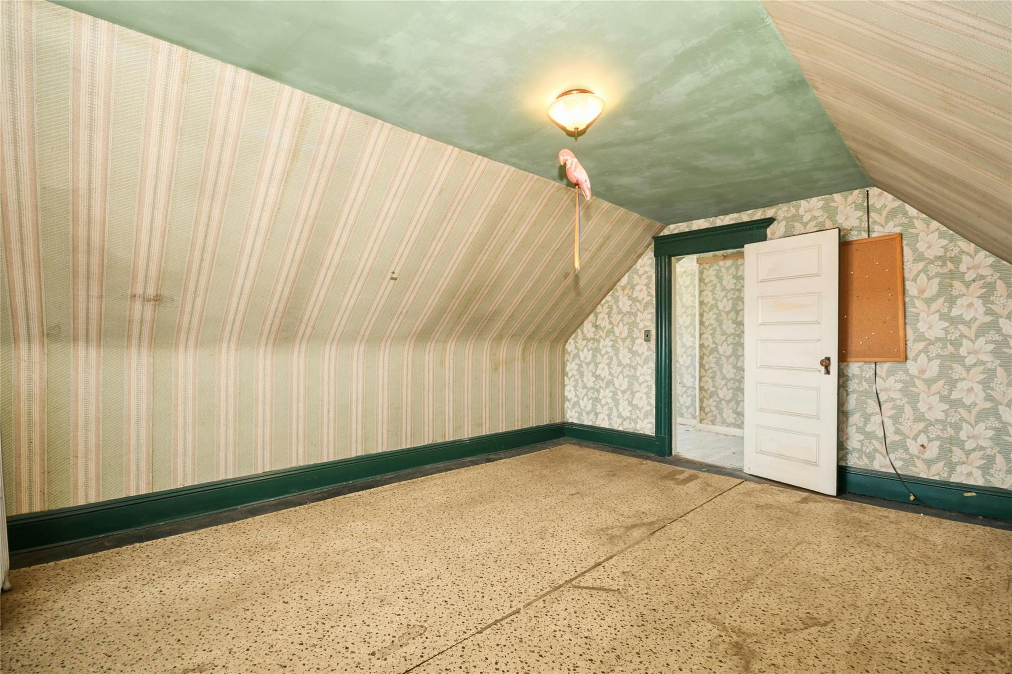 55 Vernon Avenue, Rockville Centre, NY 11570