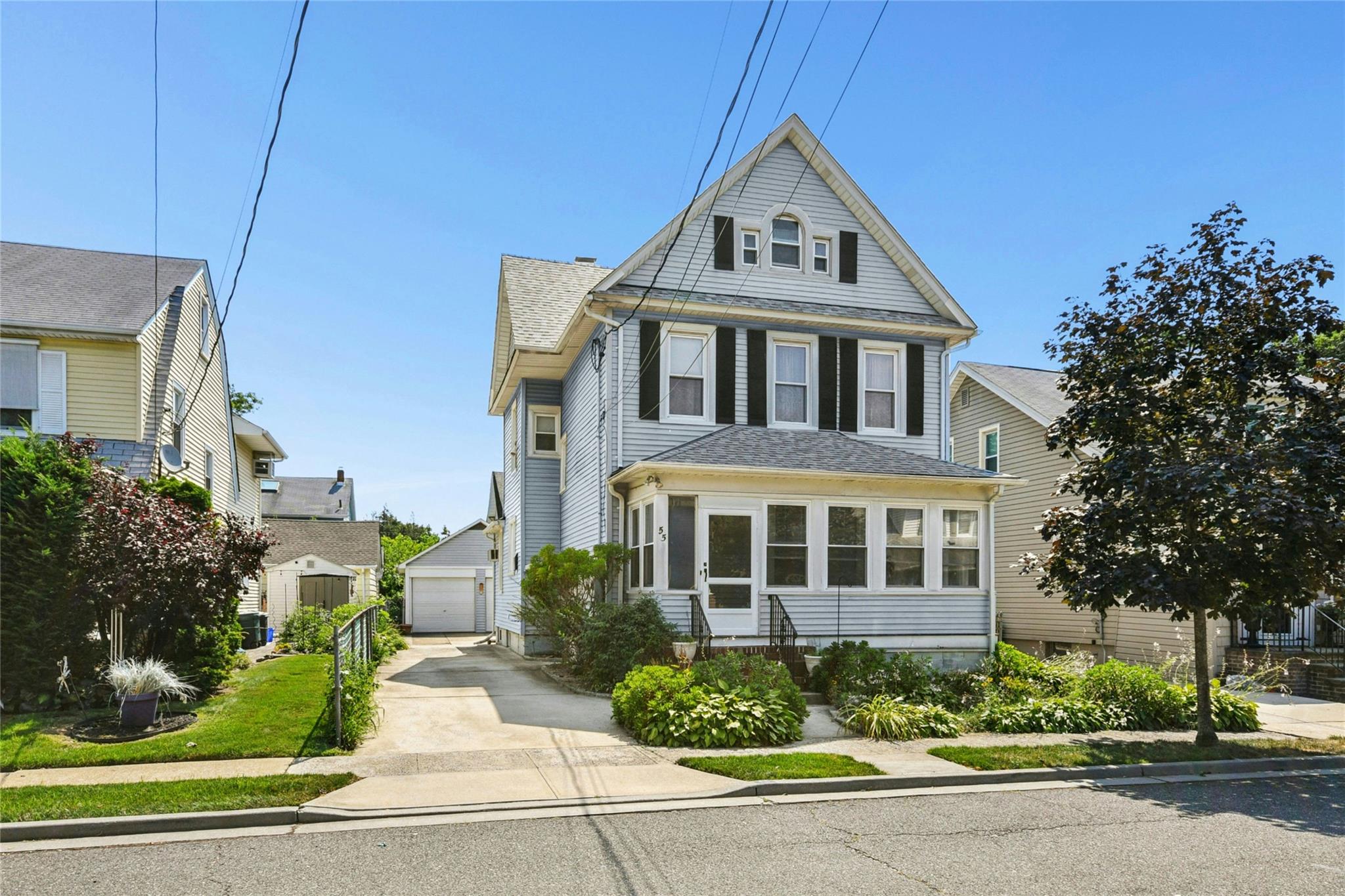 55 Vernon Avenue, Rockville Centre, NY 11570