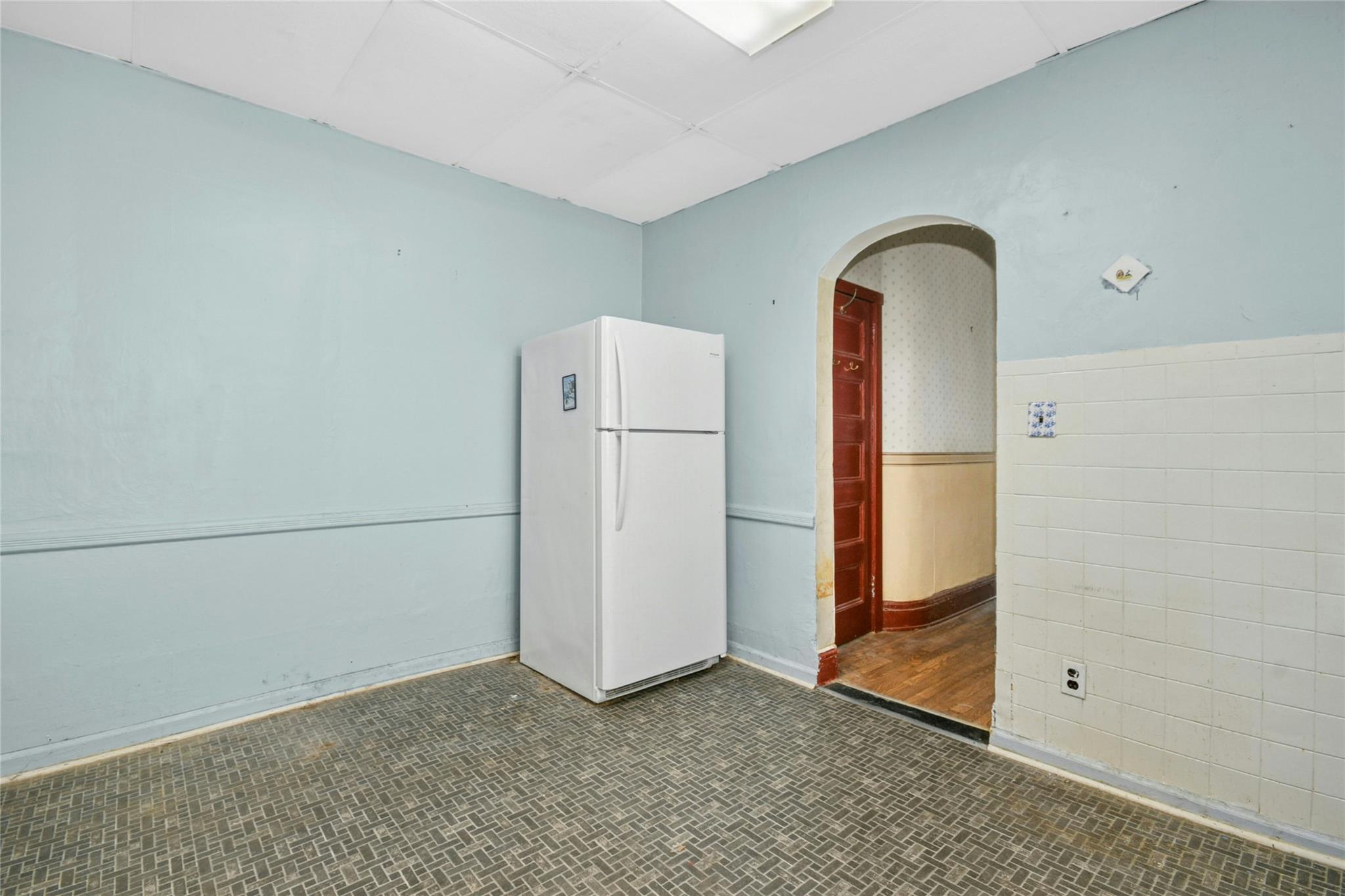 55 Vernon Avenue, Rockville Centre, NY 11570