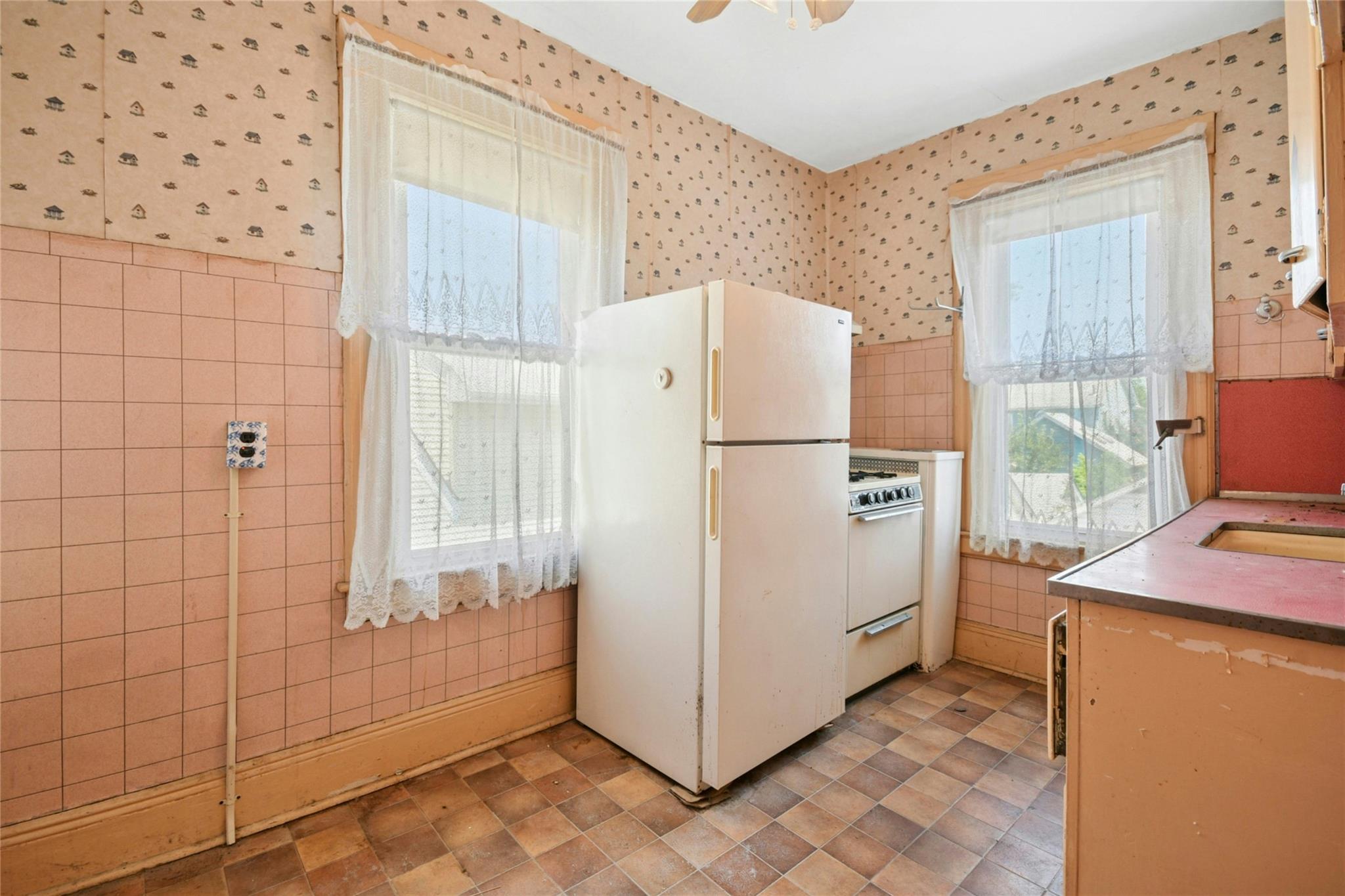 55 Vernon Avenue, Rockville Centre, NY 11570