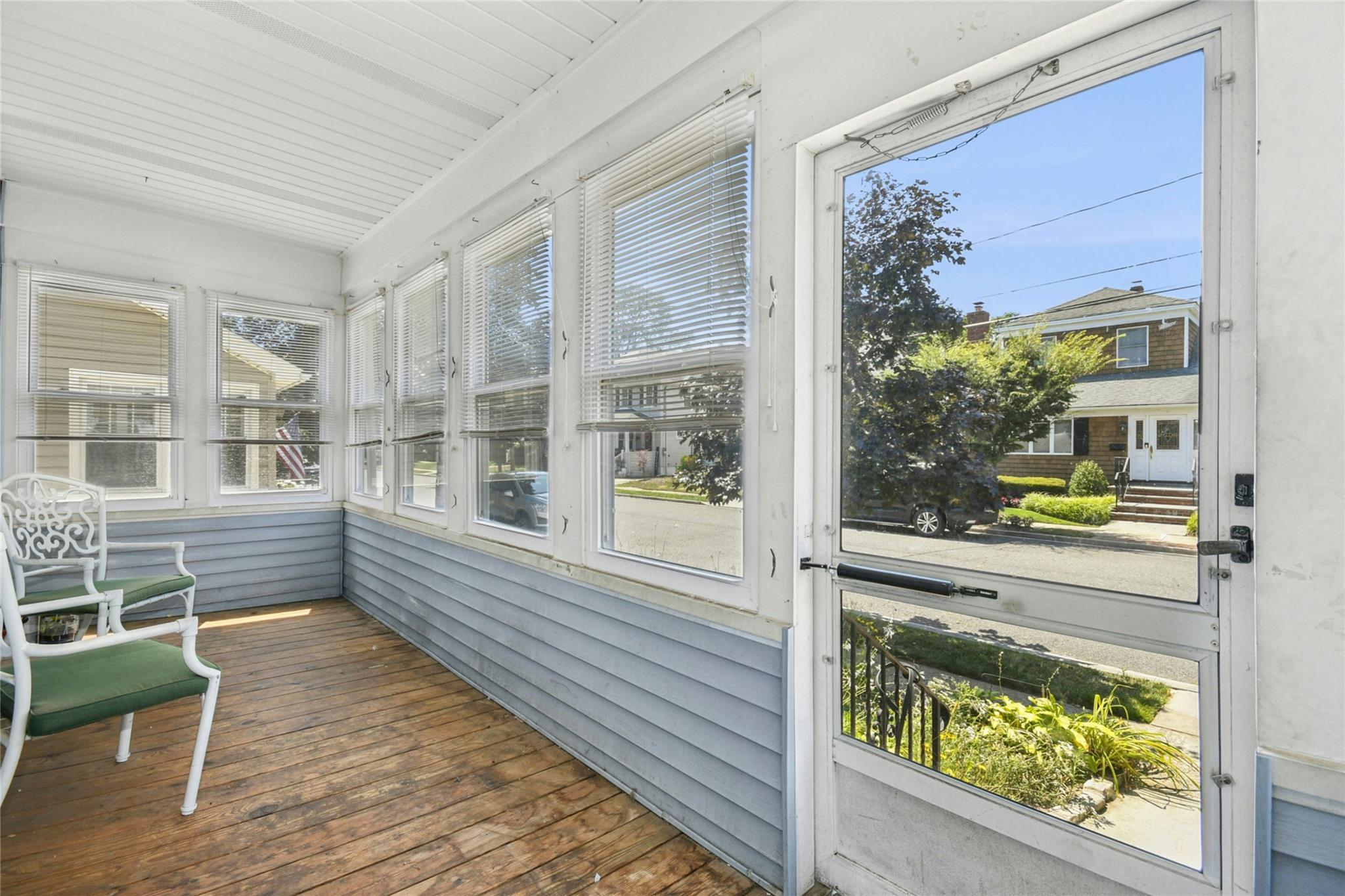 55 Vernon Avenue, Rockville Centre, NY 11570