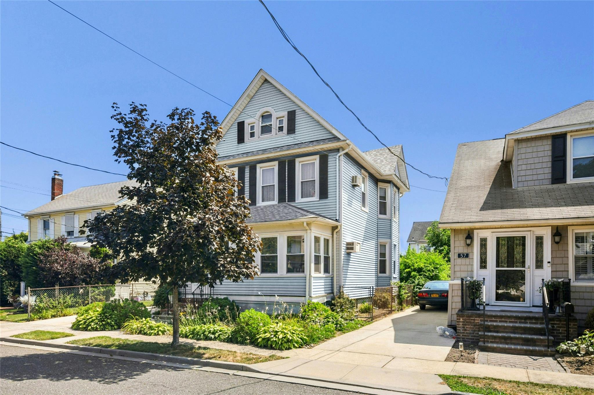 55 Vernon Avenue, Rockville Centre, NY 11570