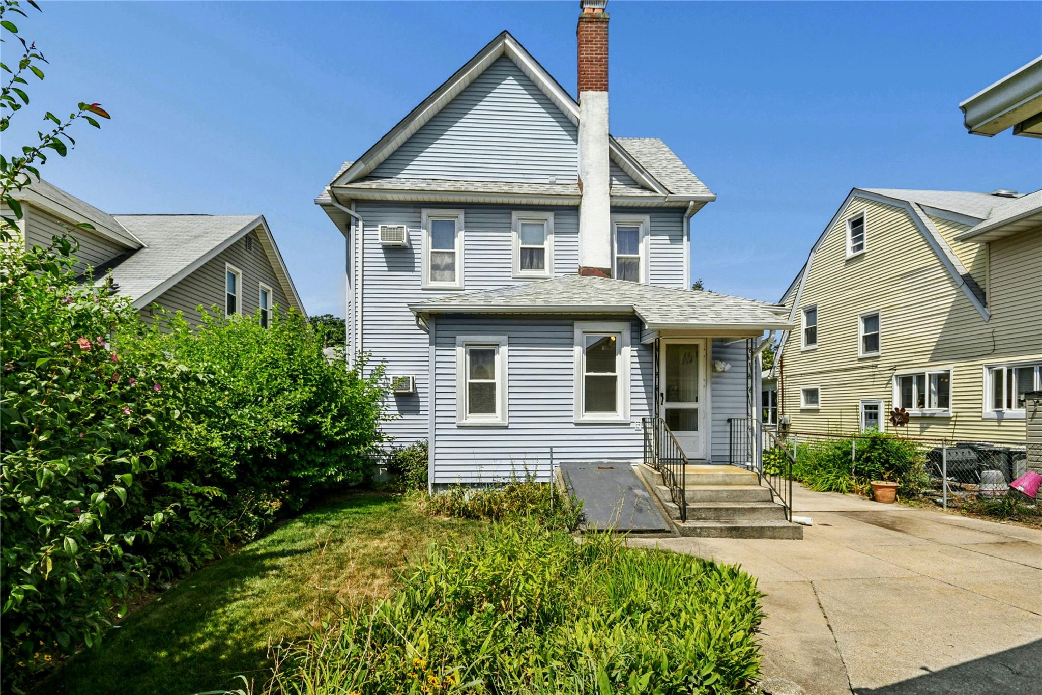 55 Vernon Avenue, Rockville Centre, NY 11570